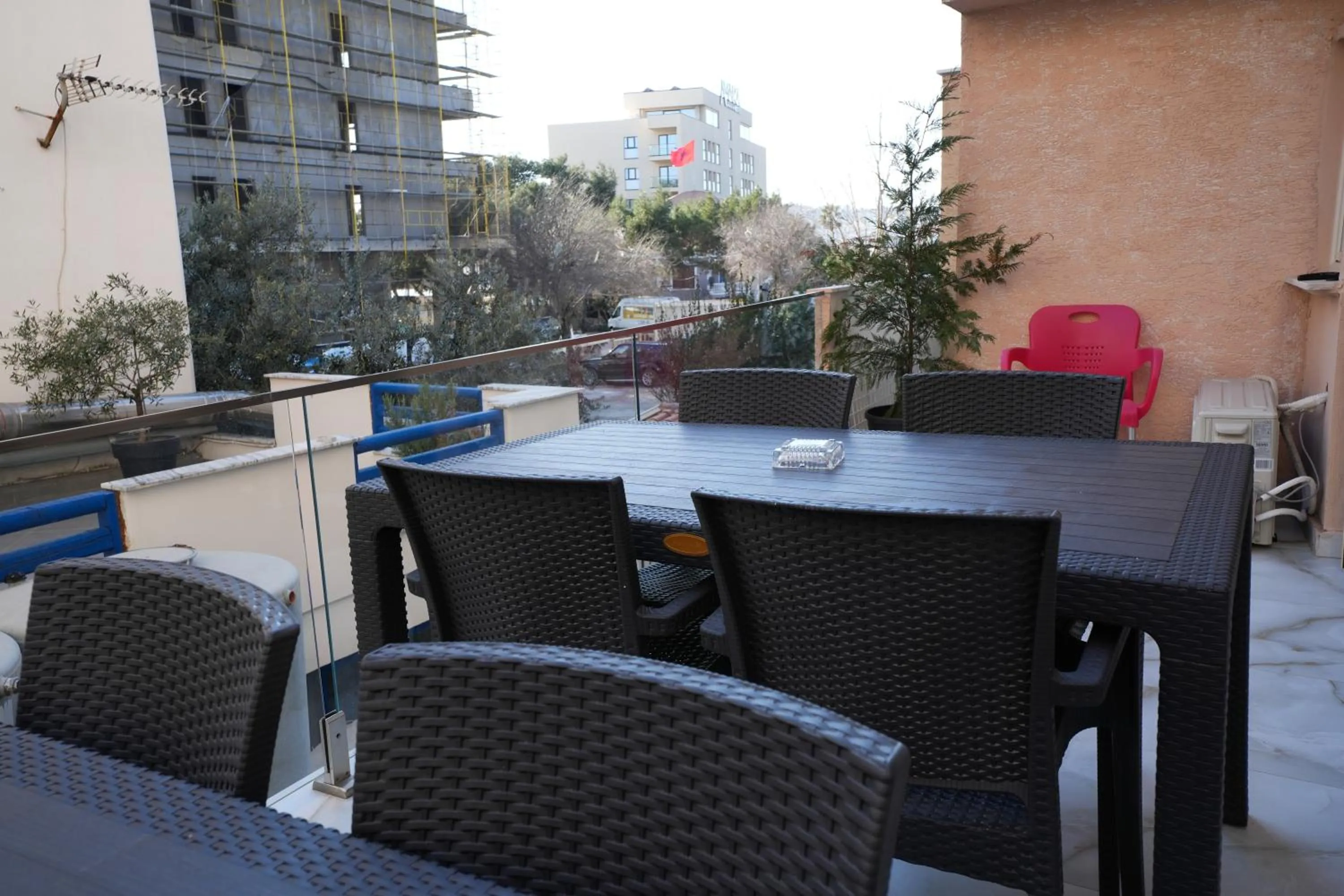 Balcony/Terrace in Enles Hotel