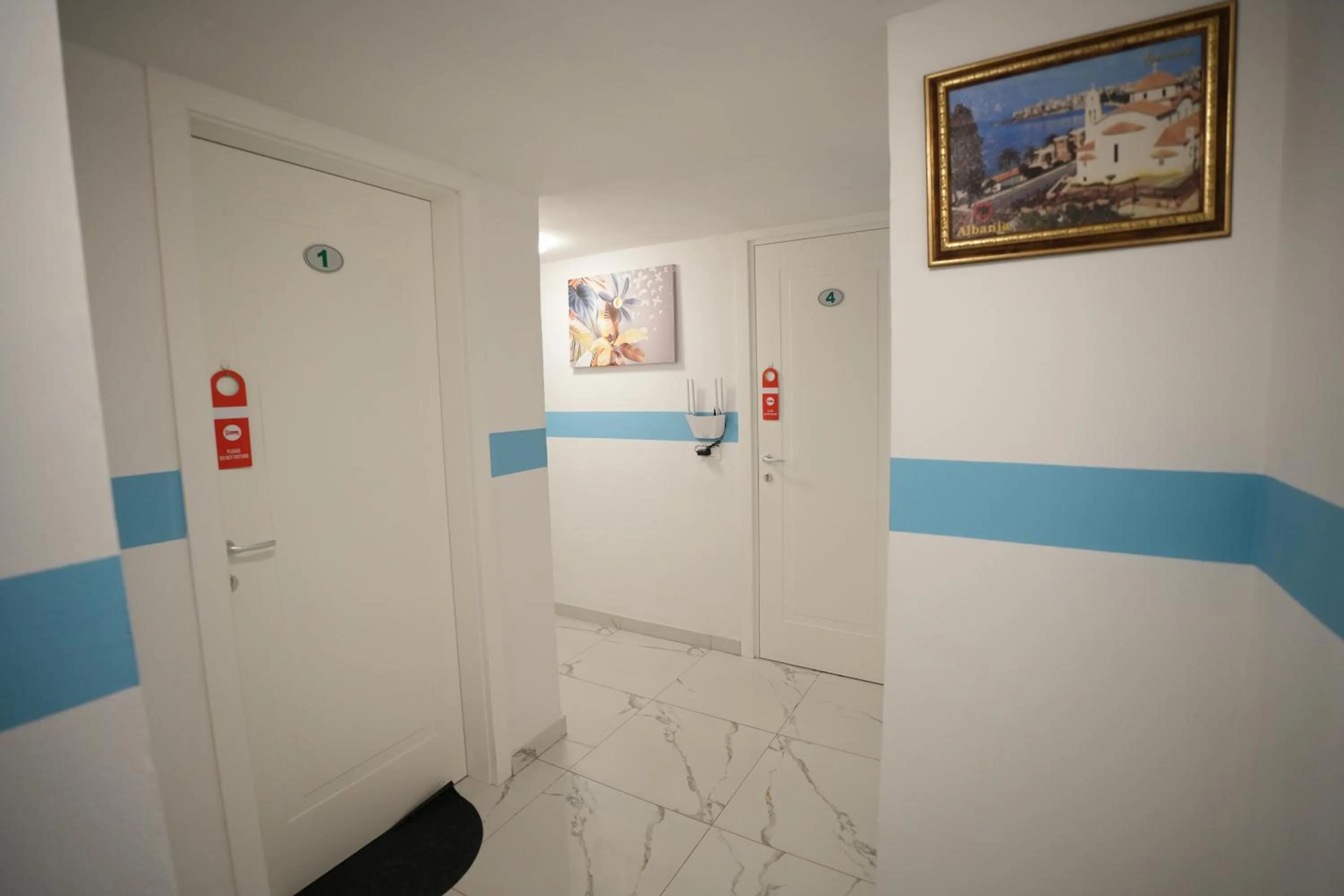 Lobby or reception in Enles Hotel