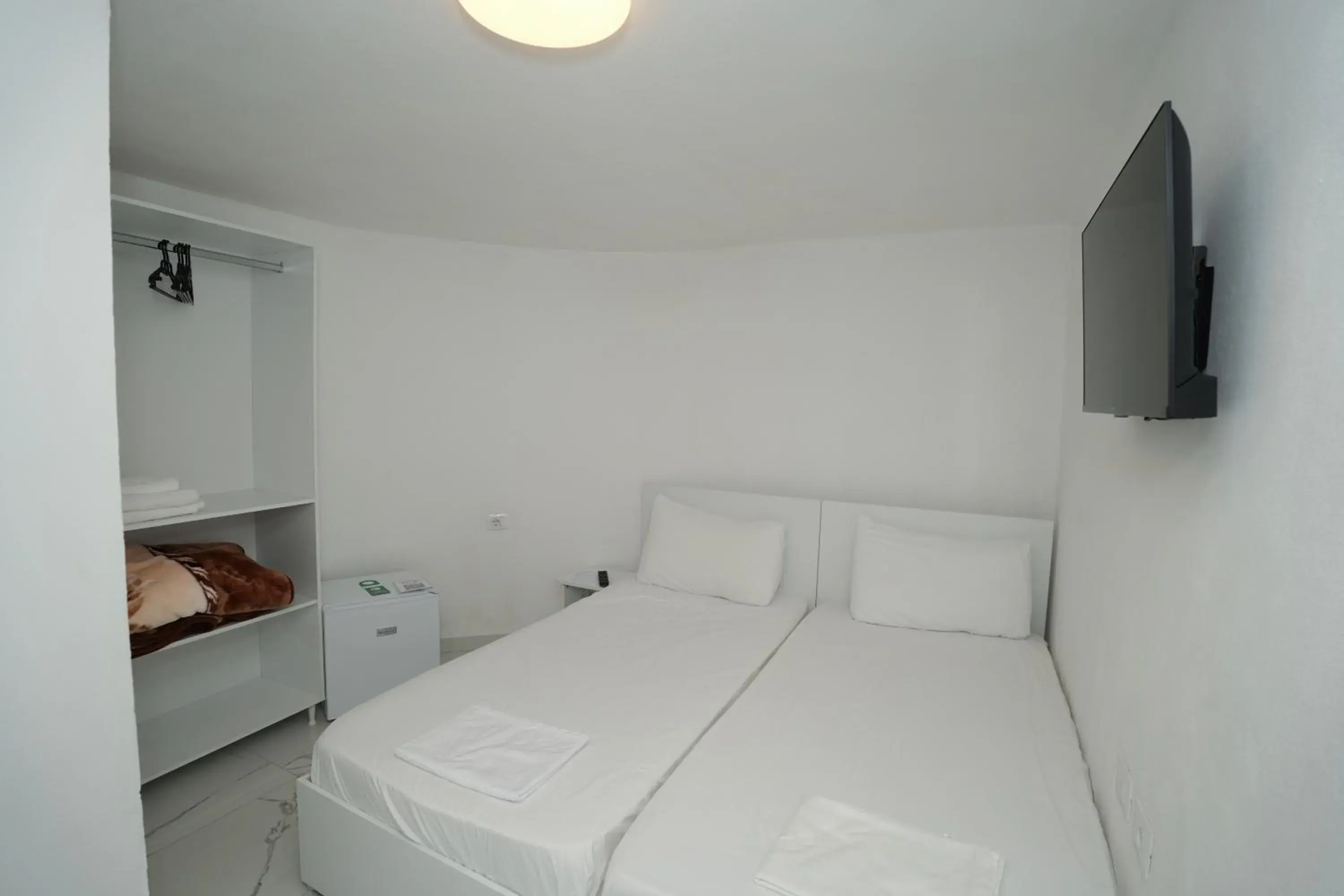 Standard Double or Twin Room in Enles Hotel Standard Double or Twin Room in Enles Hotel