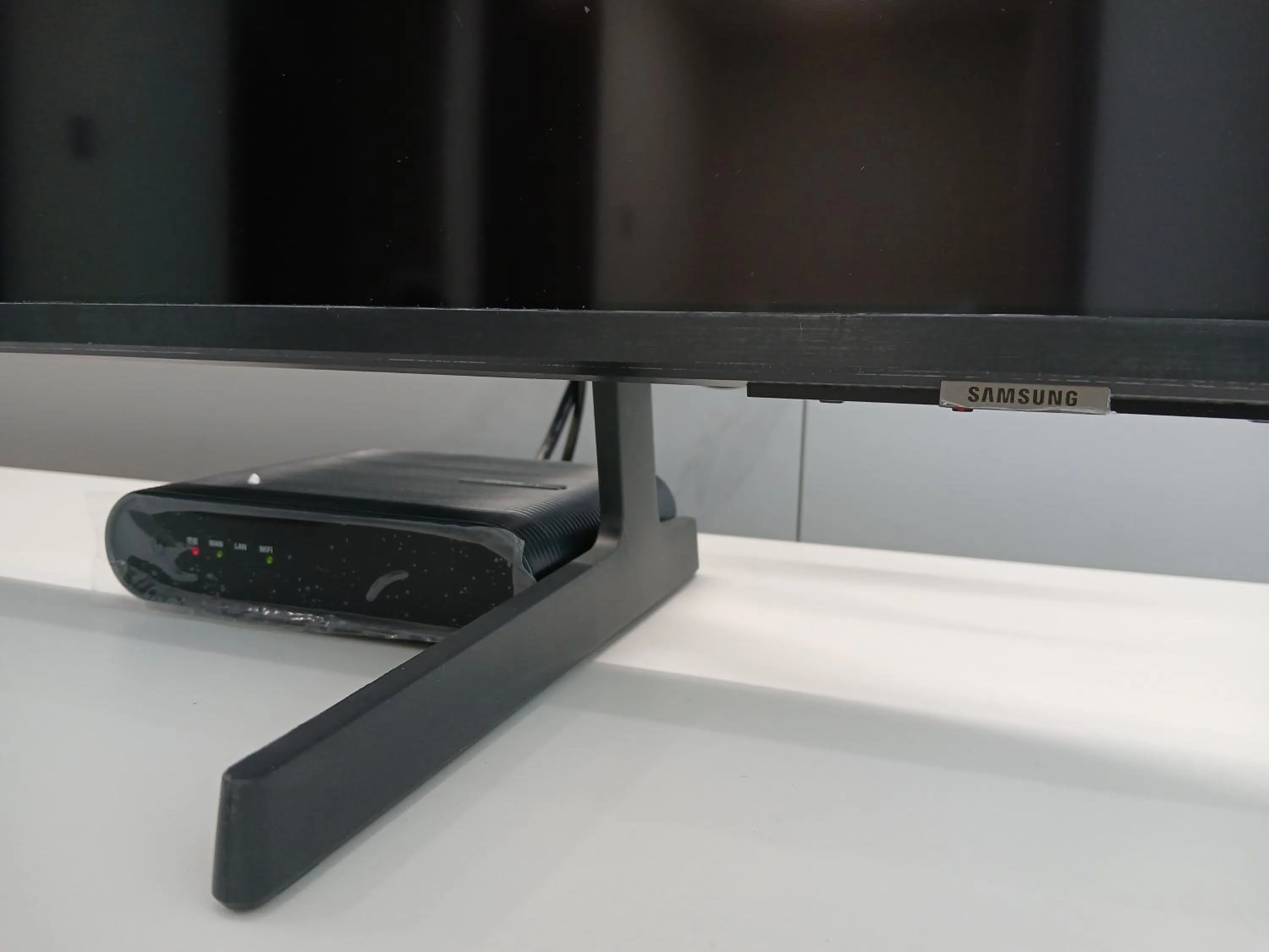 TV and multimedia in The November Stay Guri Station