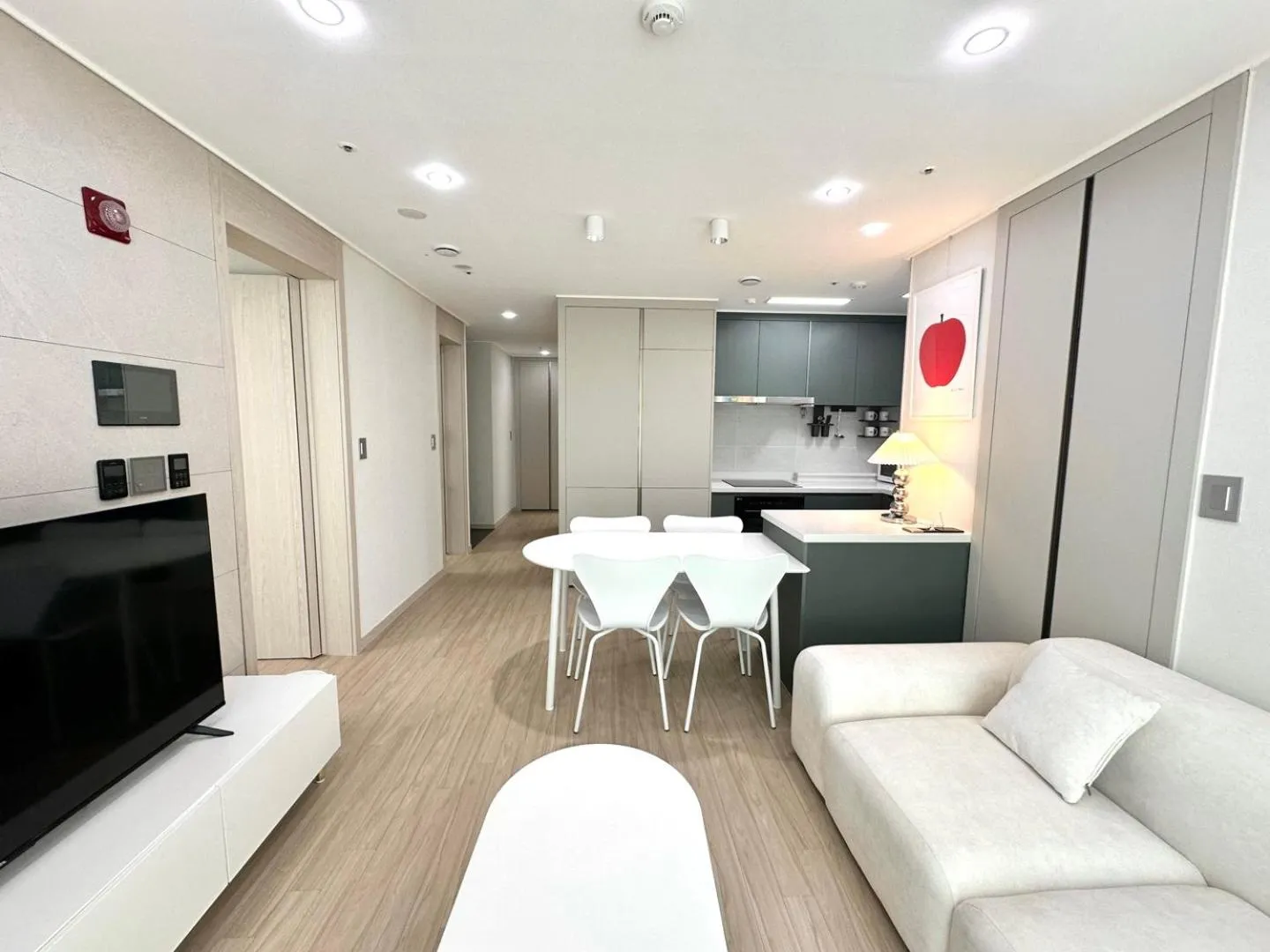 TV and multimedia in The November Stay Guri Station