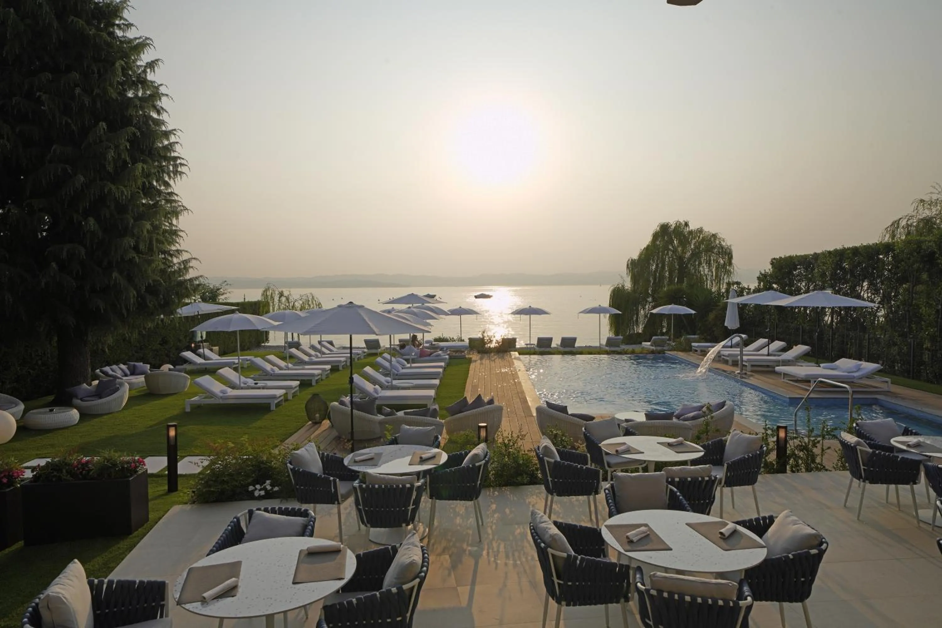 Natural landscape in Hotel Unico by Dori