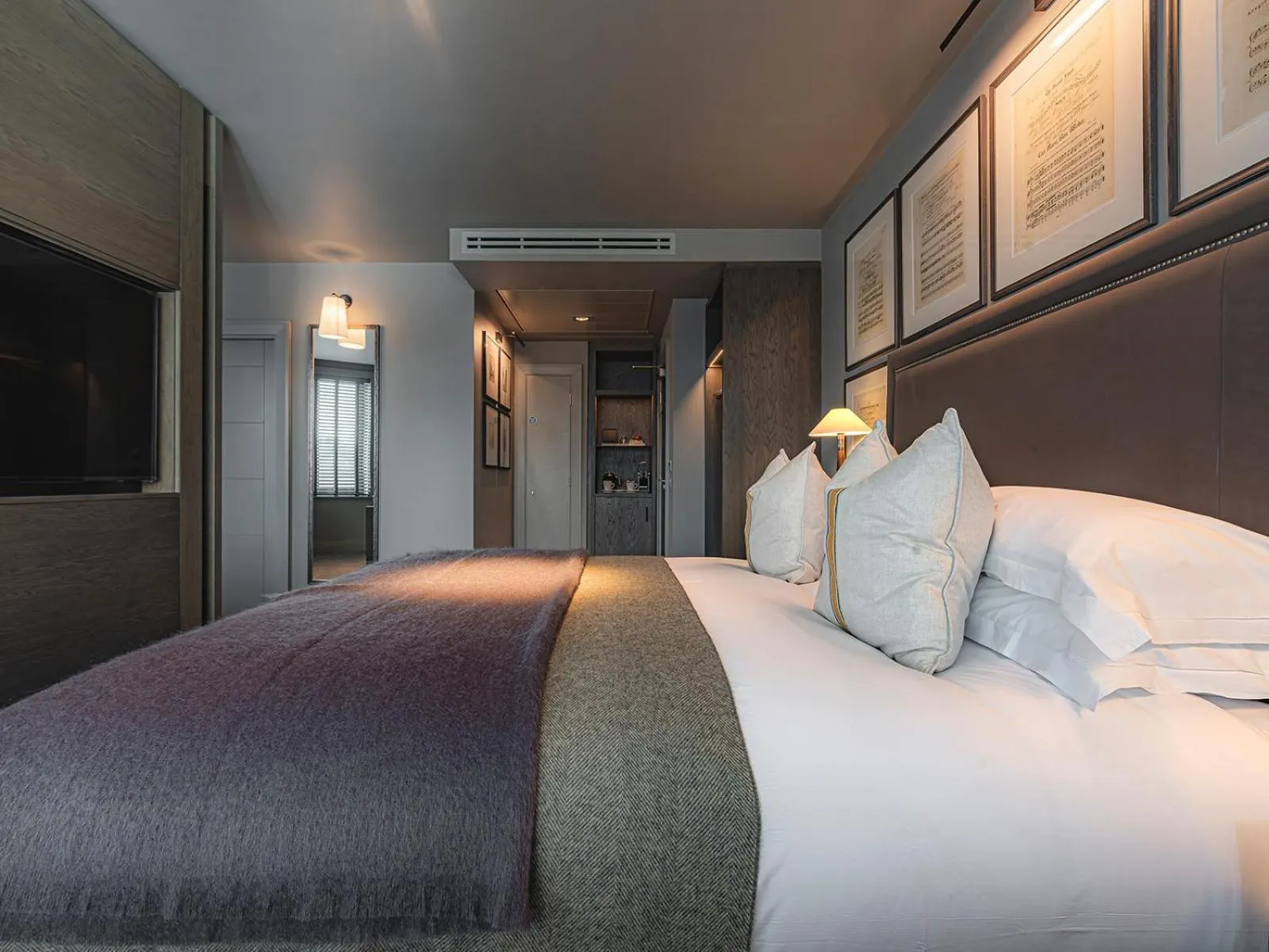 Bedroom, Bed in Dakota Newcastle