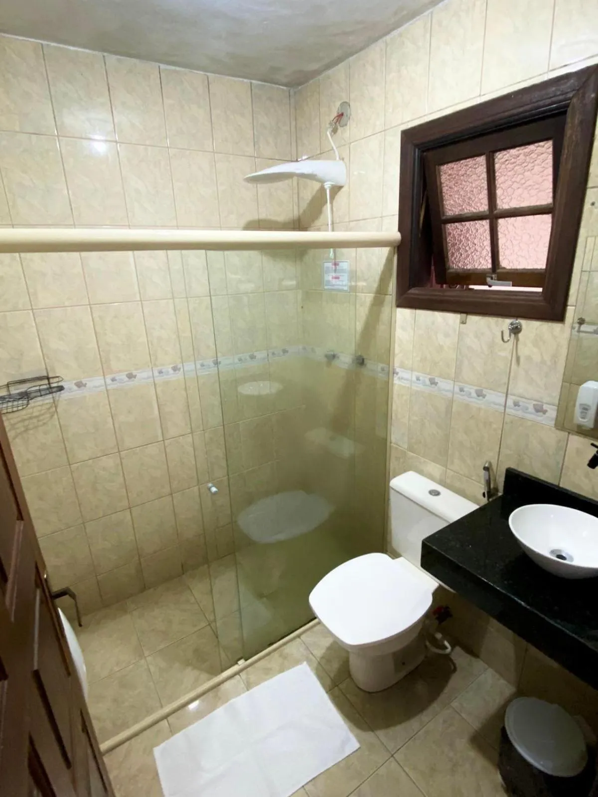 Shower in POUSO DE ICARO - POUSADA NO CENTRO de PARATY