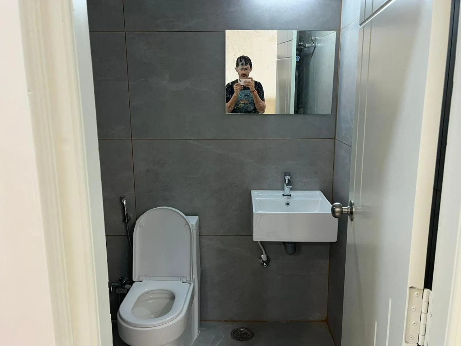 Bathroom in Achyuta Homestay