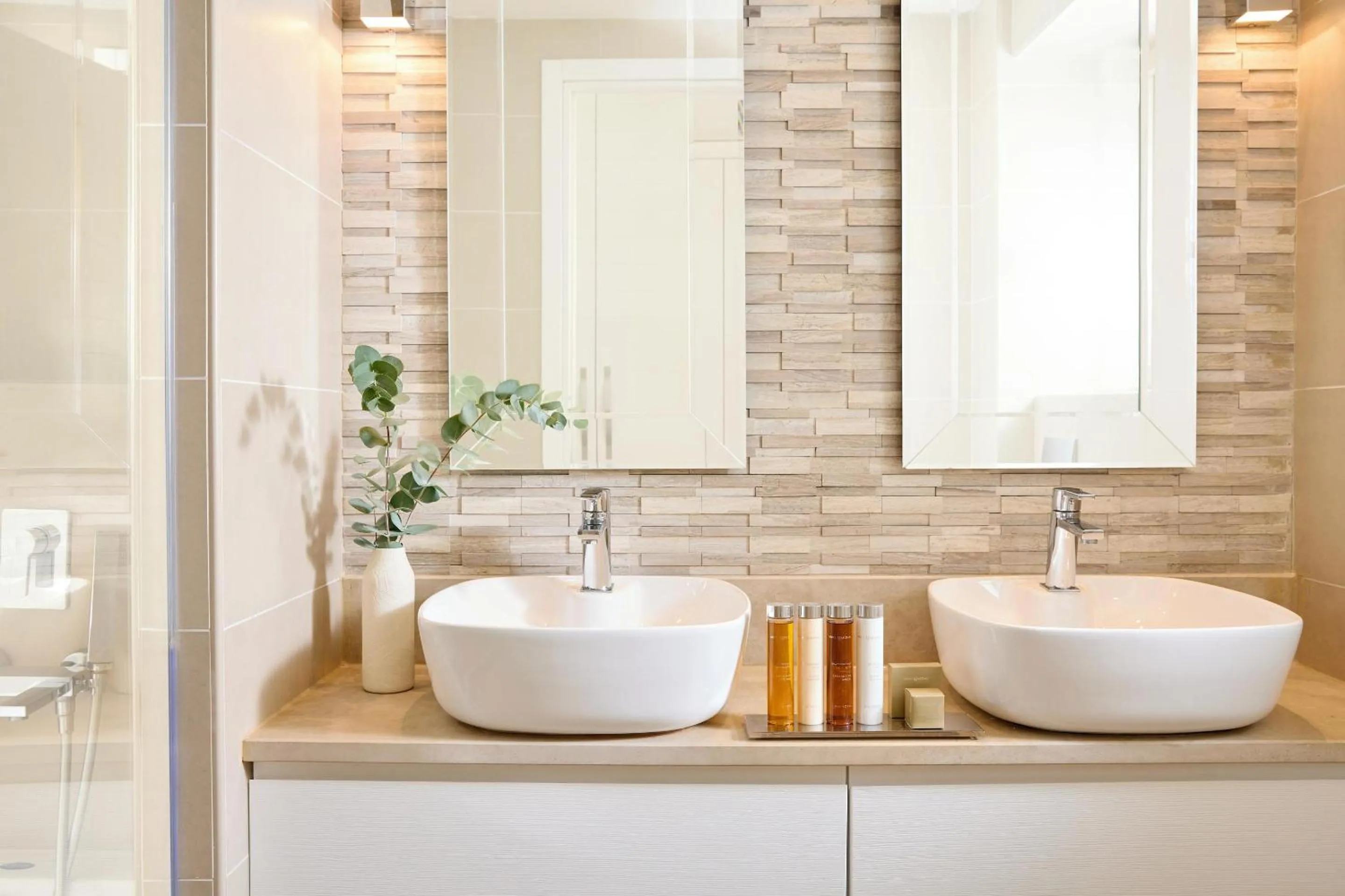 Bathroom in Ikos Oceania