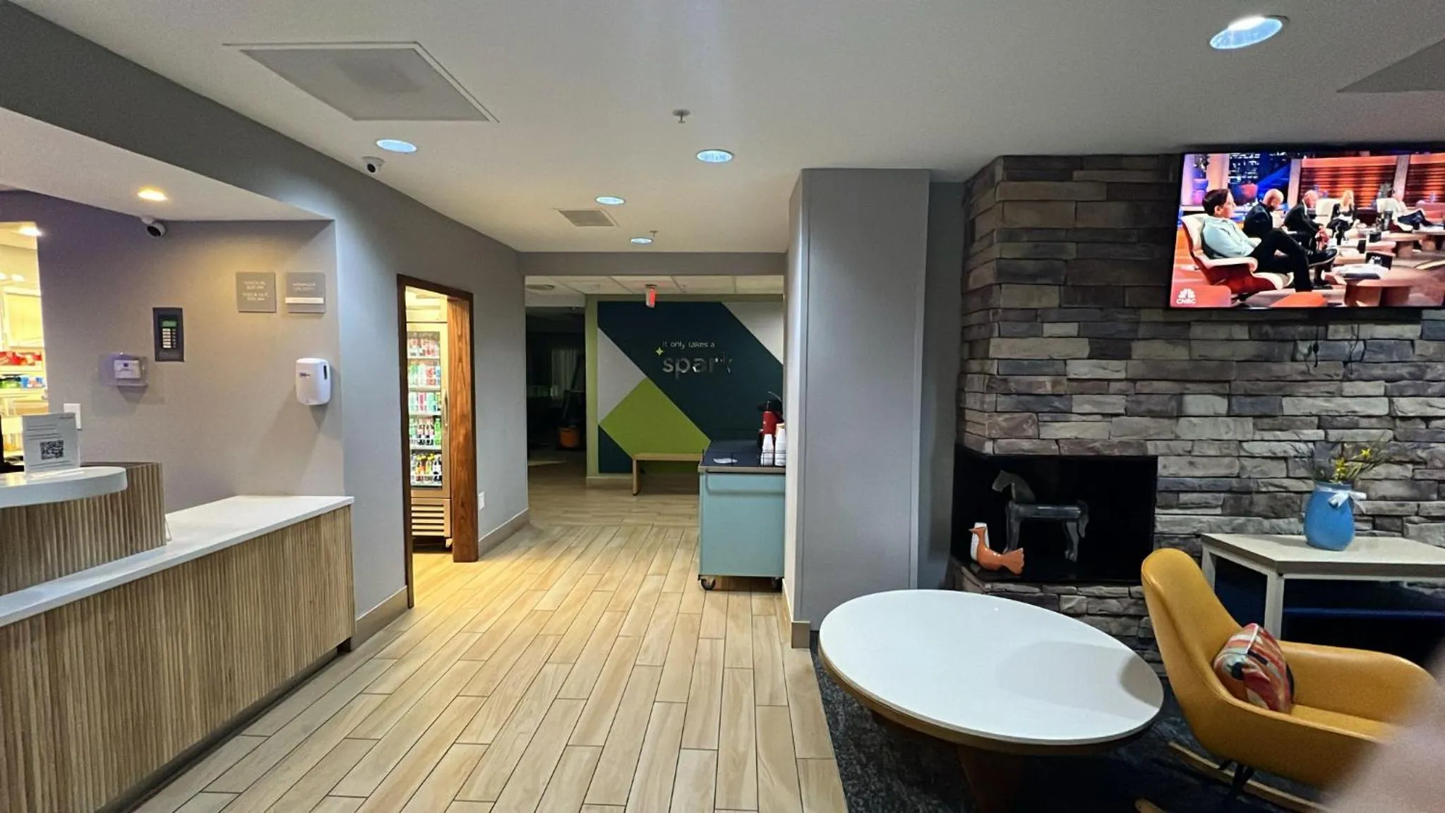 Lobby or reception in Rodeway Inn