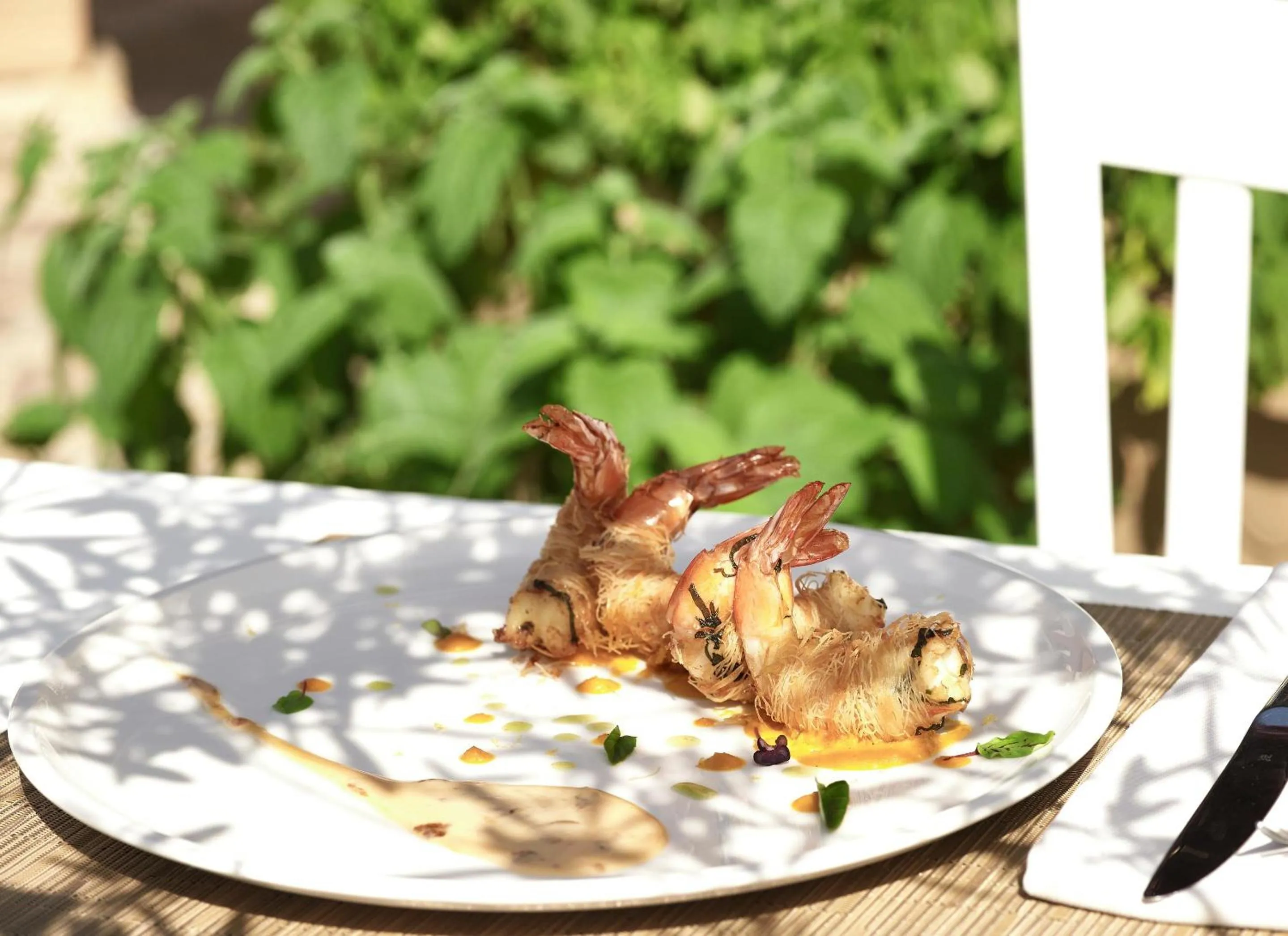 Restaurant/places to eat in Sani Club