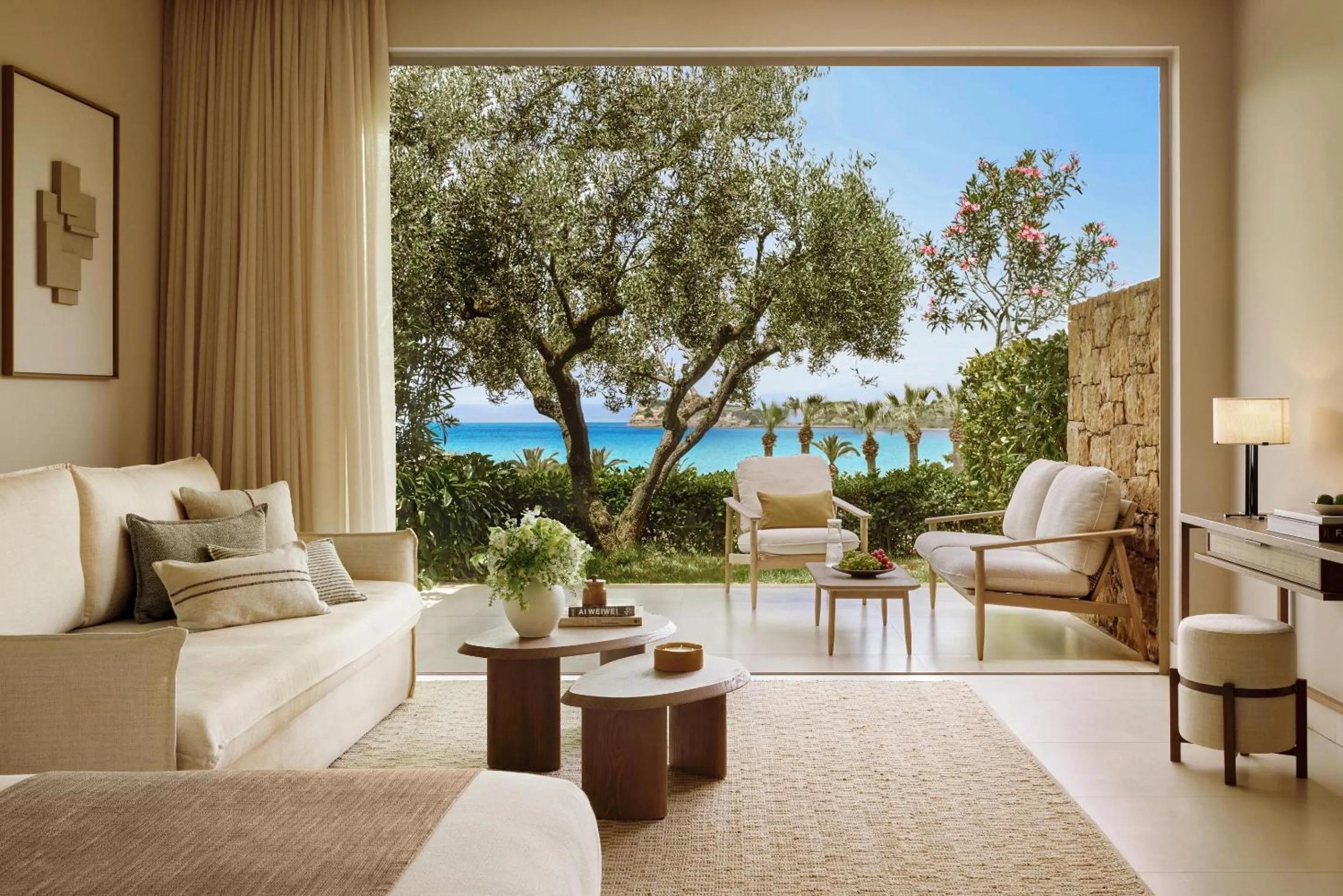 Photo of the whole room in Sani Club