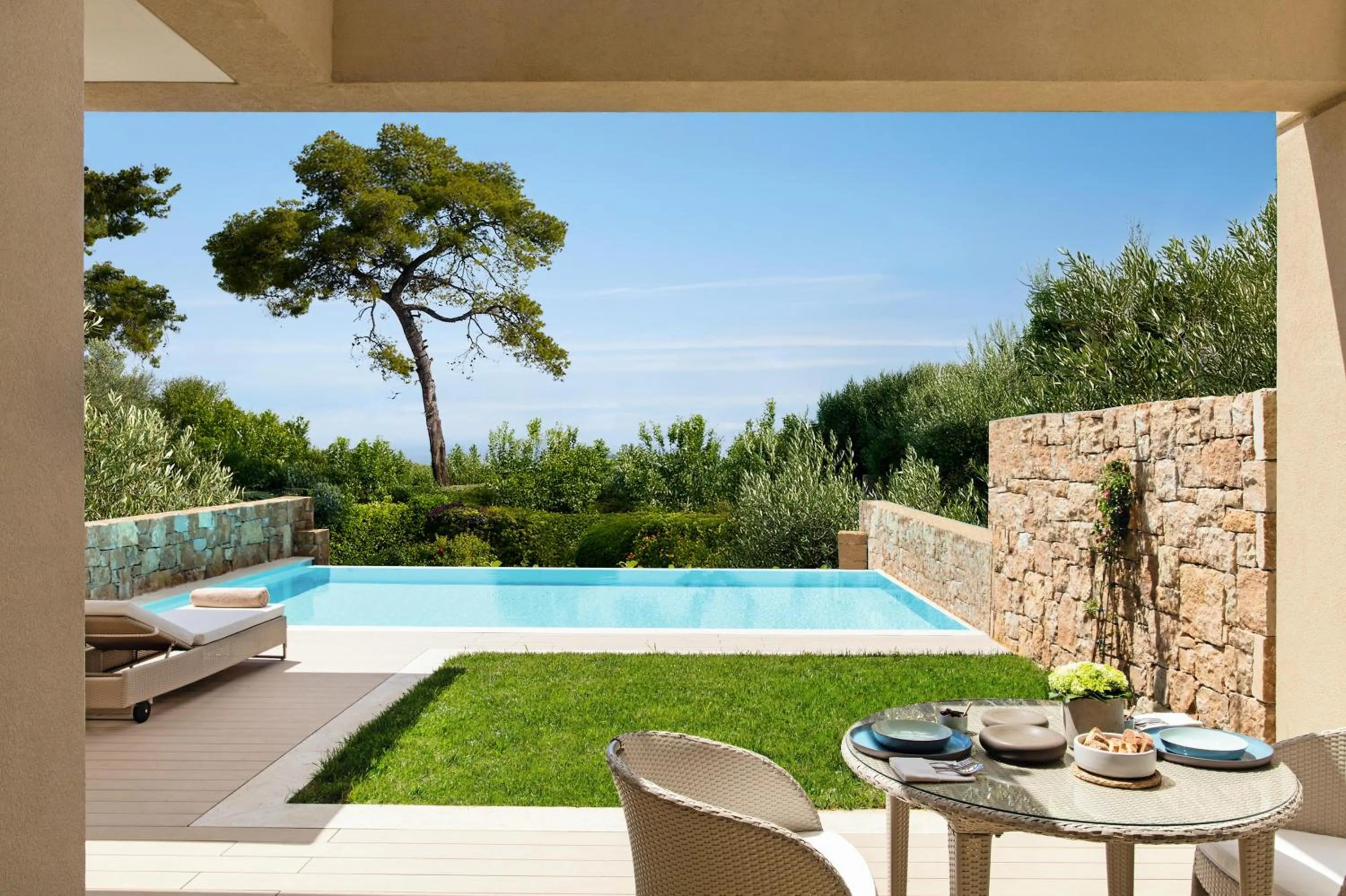 Photo of the whole room in Sani Club