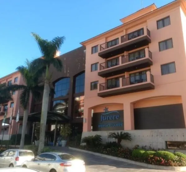 Jurere Beach Village