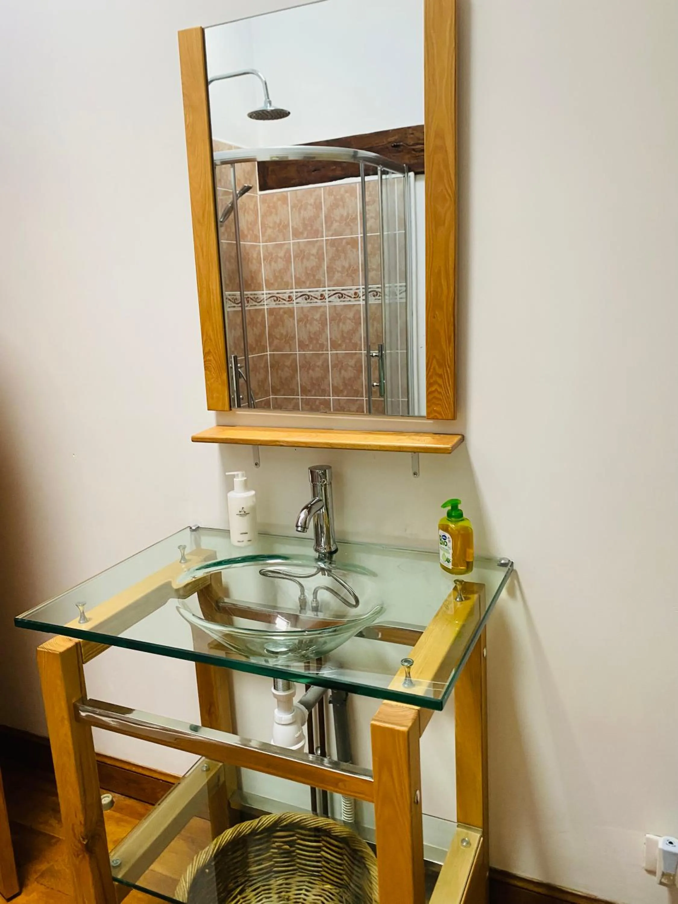 Bathroom in Moulin du Fontcourt