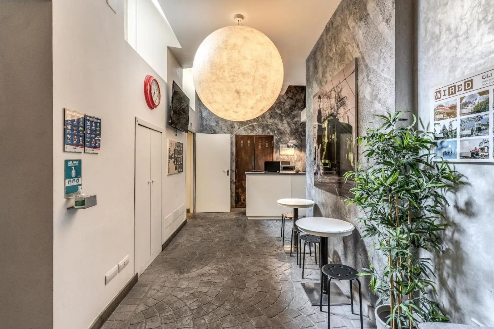 Lobby or reception in Magenta Campo dei Fiori