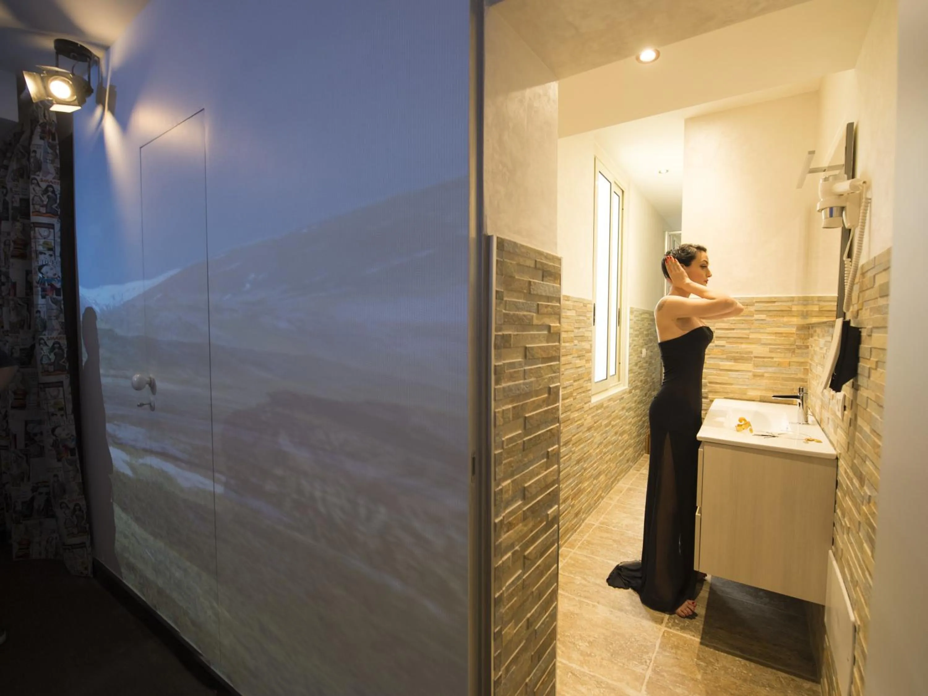 Shower in Magenta Campo dei Fiori