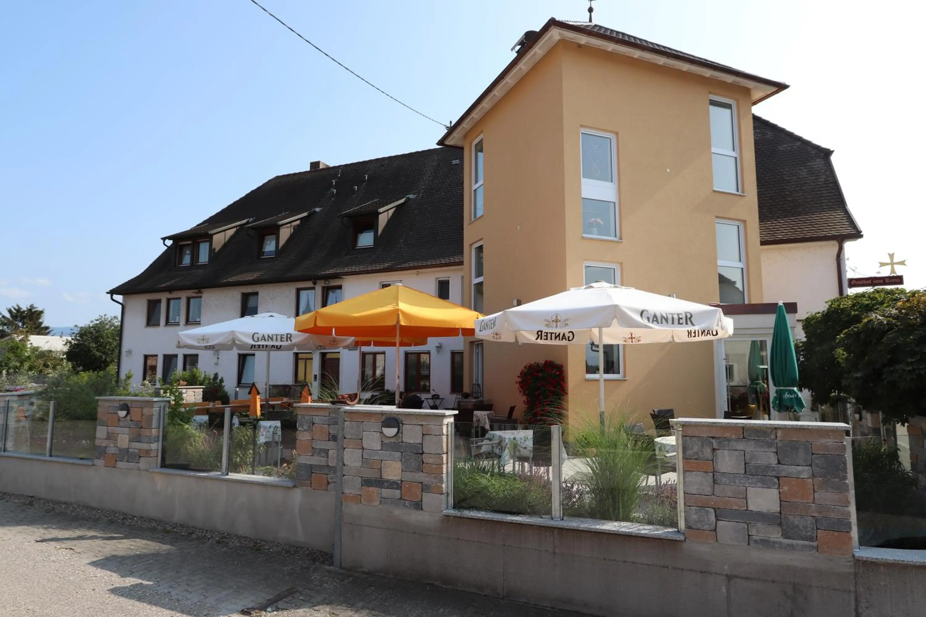 Property building in Gasthof zum Kreuz