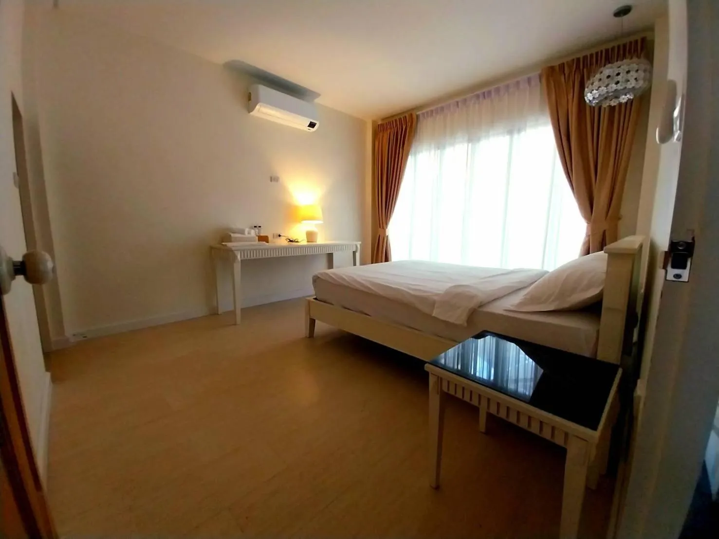 Bed in To The Moon Guesthouse