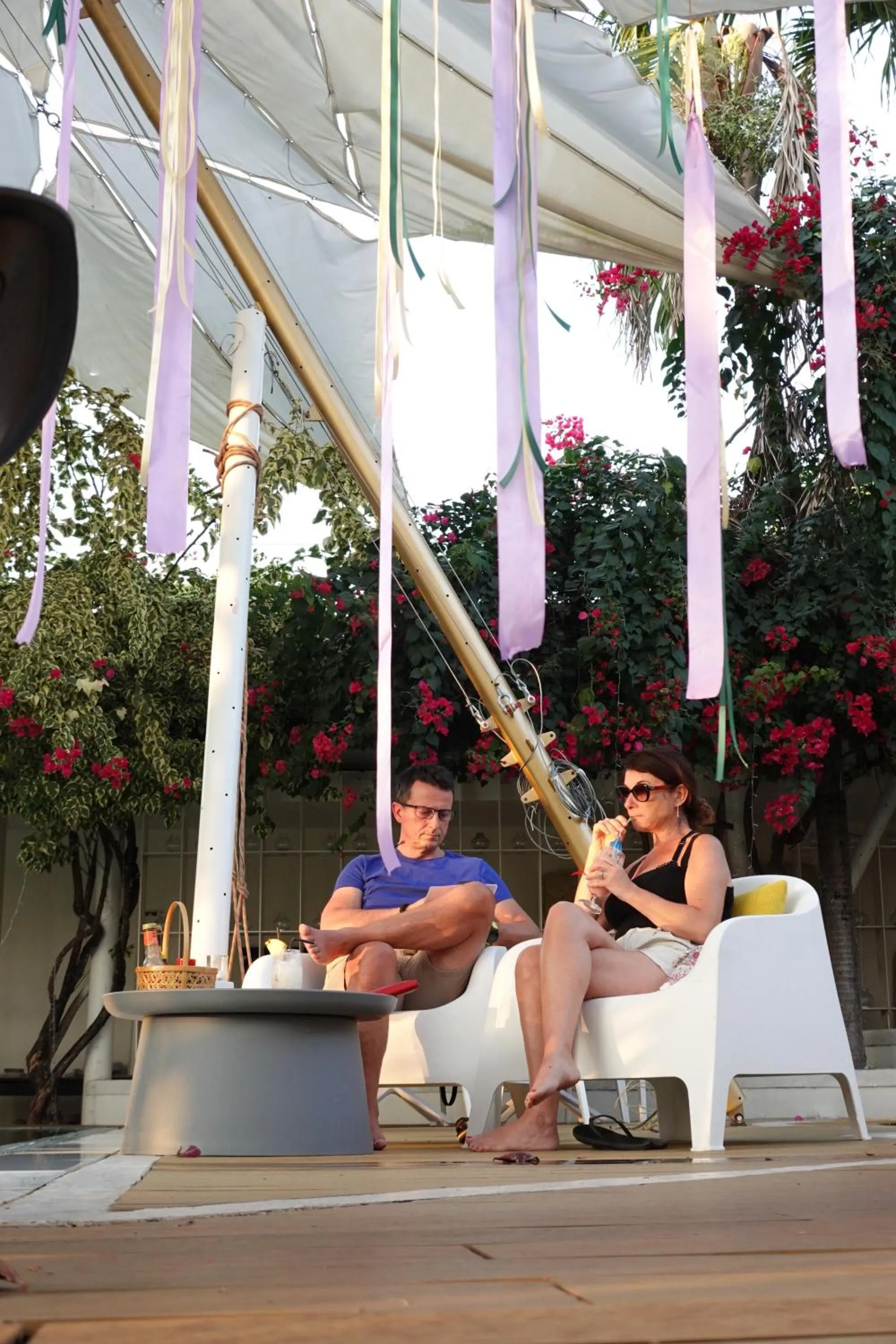 Day in To The Moon Guesthouse