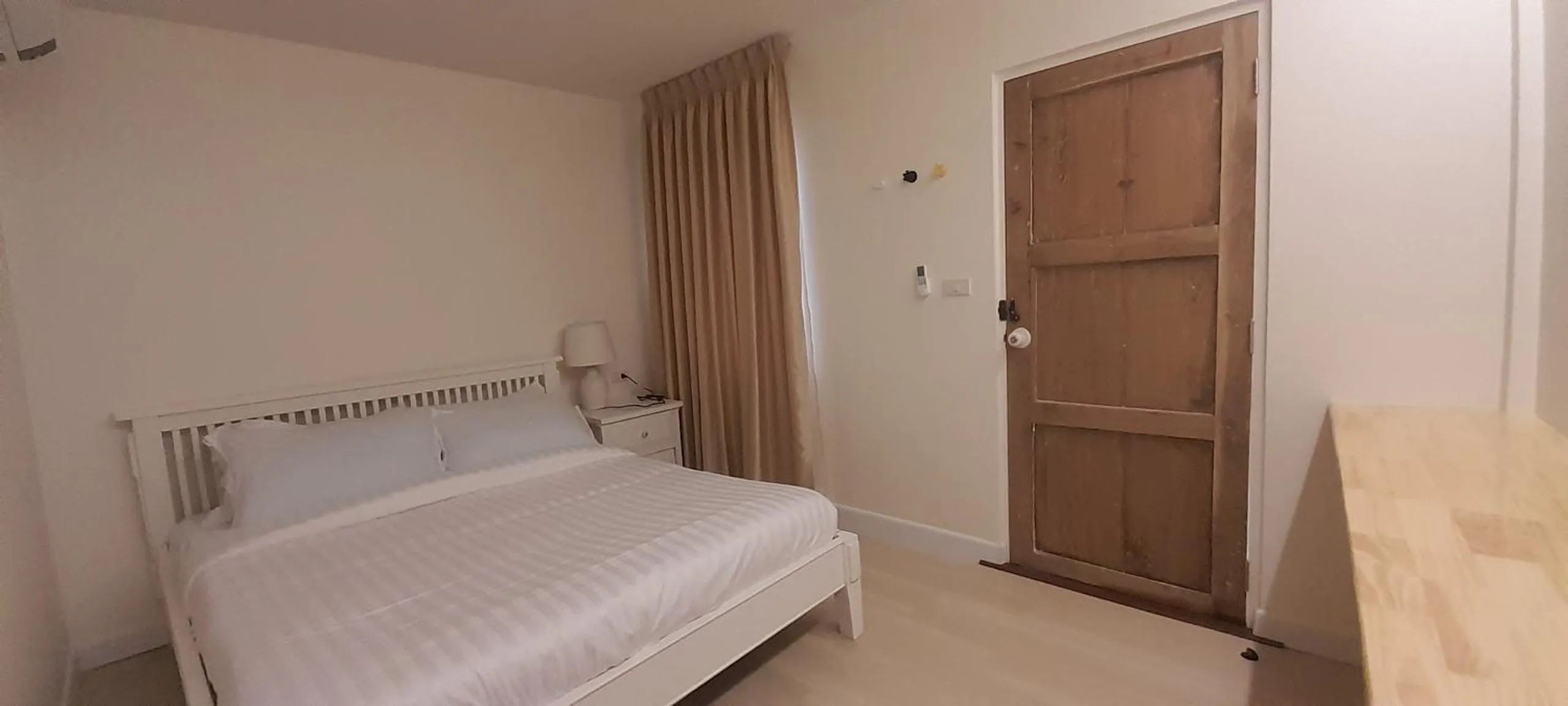 Bed in To The Moon Guesthouse