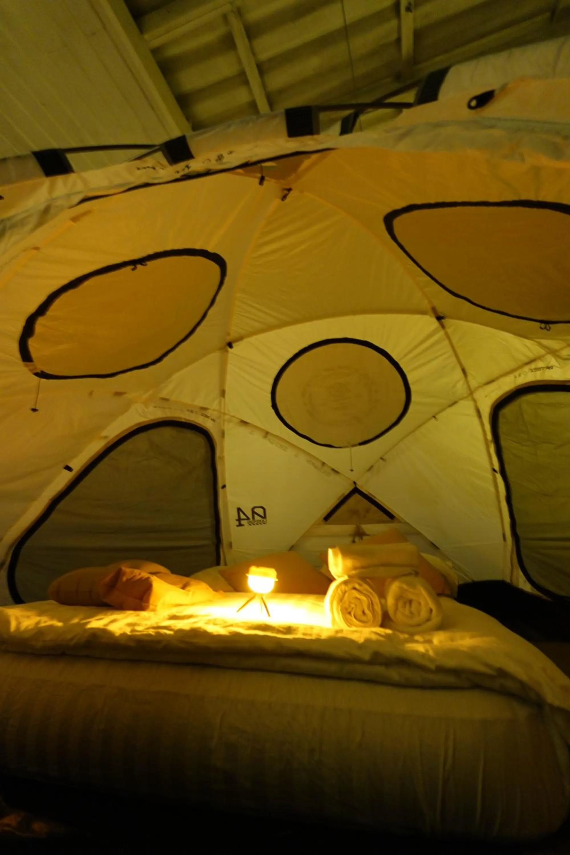 Bed in To The Moon Guesthouse