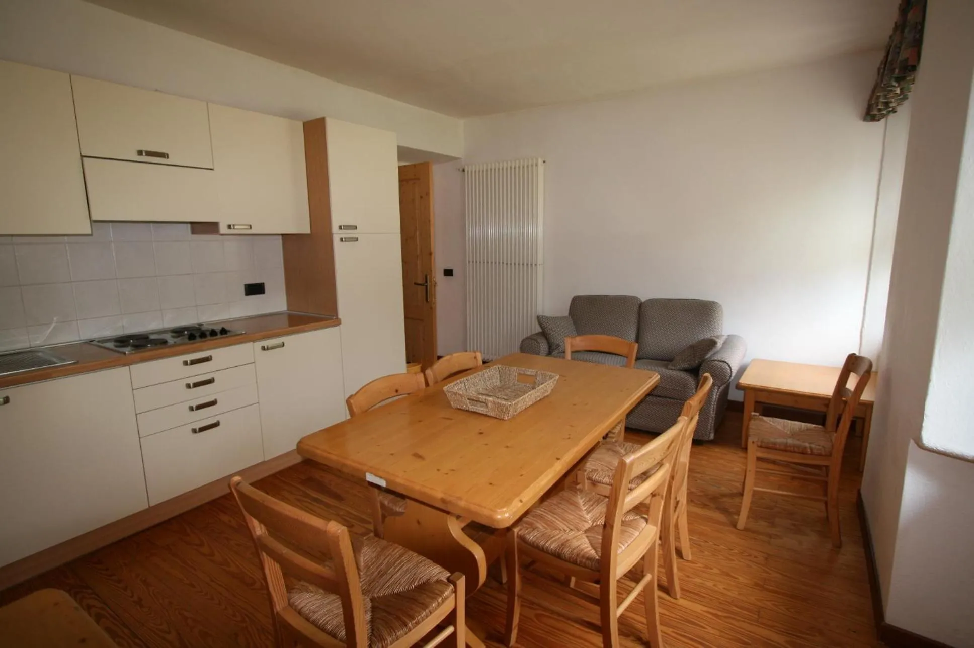 Kitchen or kitchenette in Casa Nembia