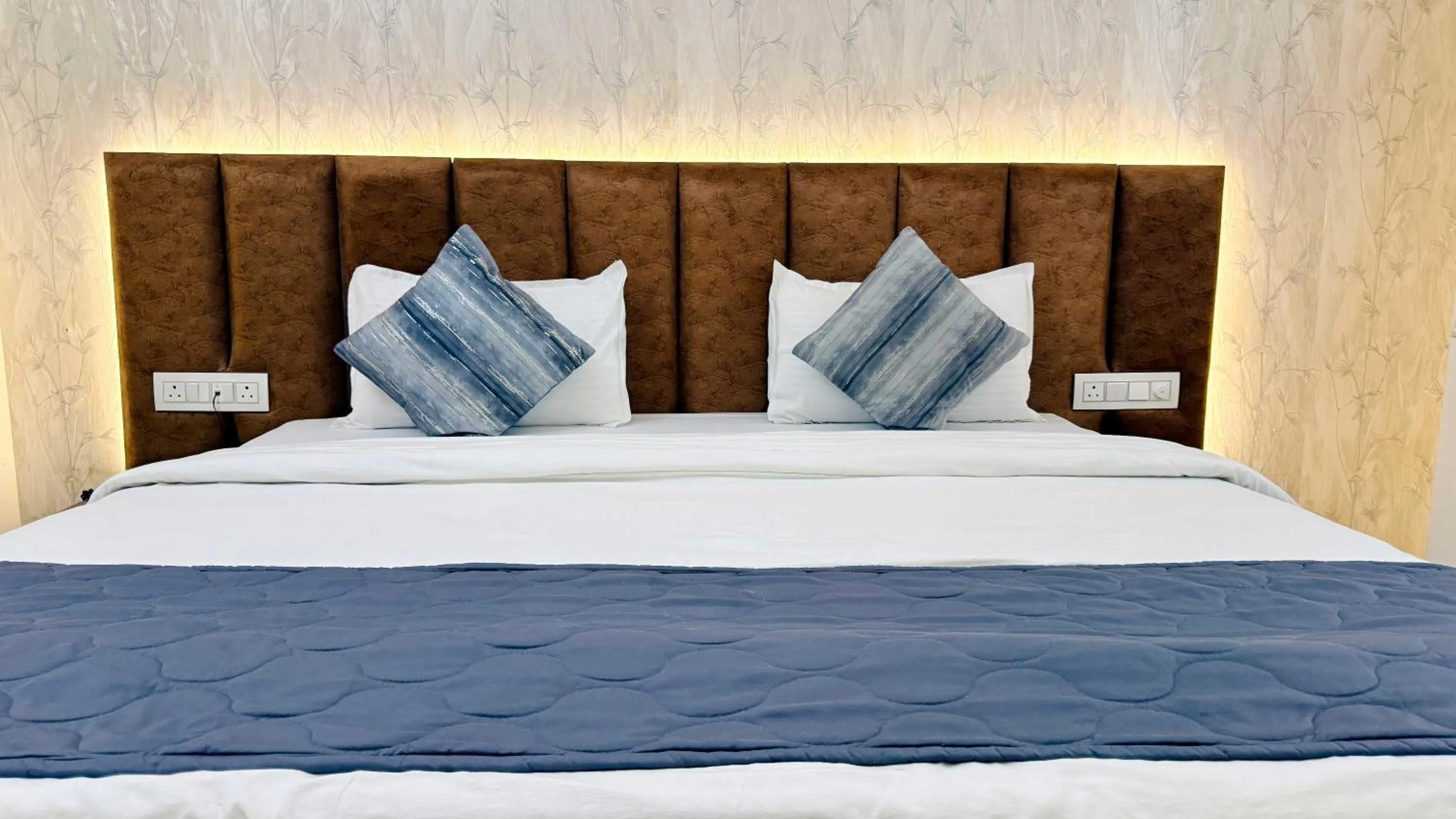 Bed in Hotel Regency