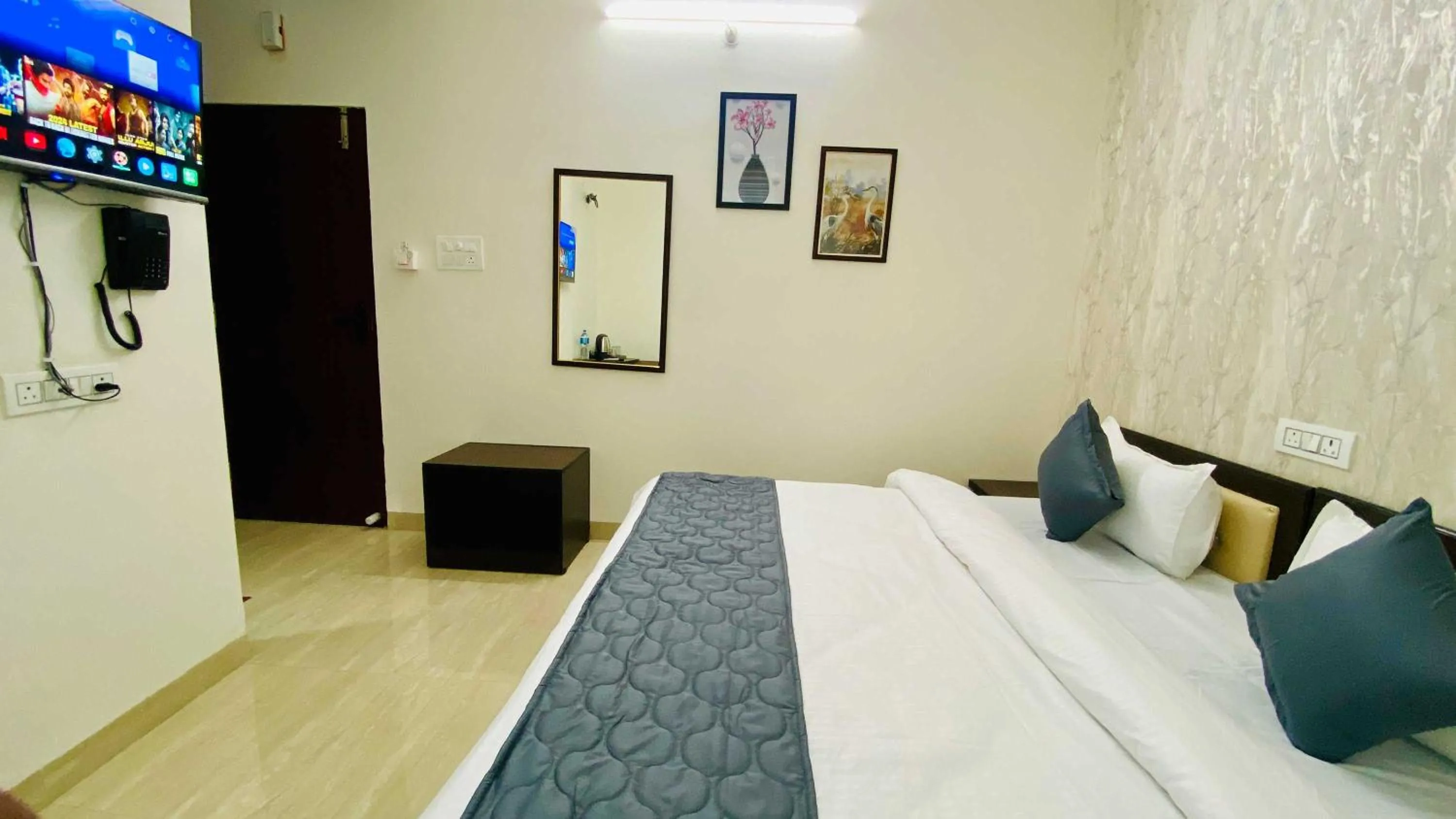 Bed in Hotel Regency