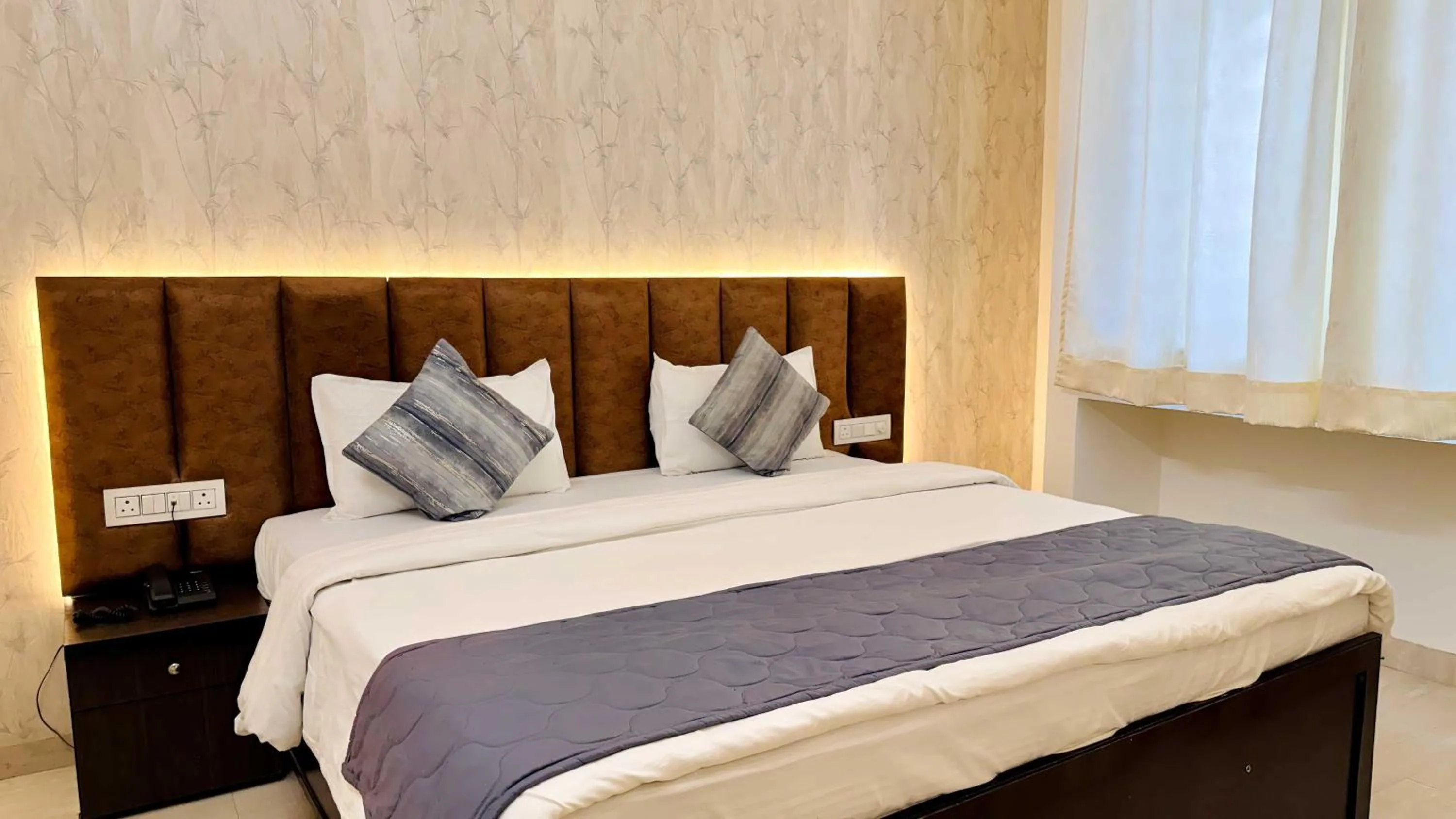 Bed in Hotel Regency