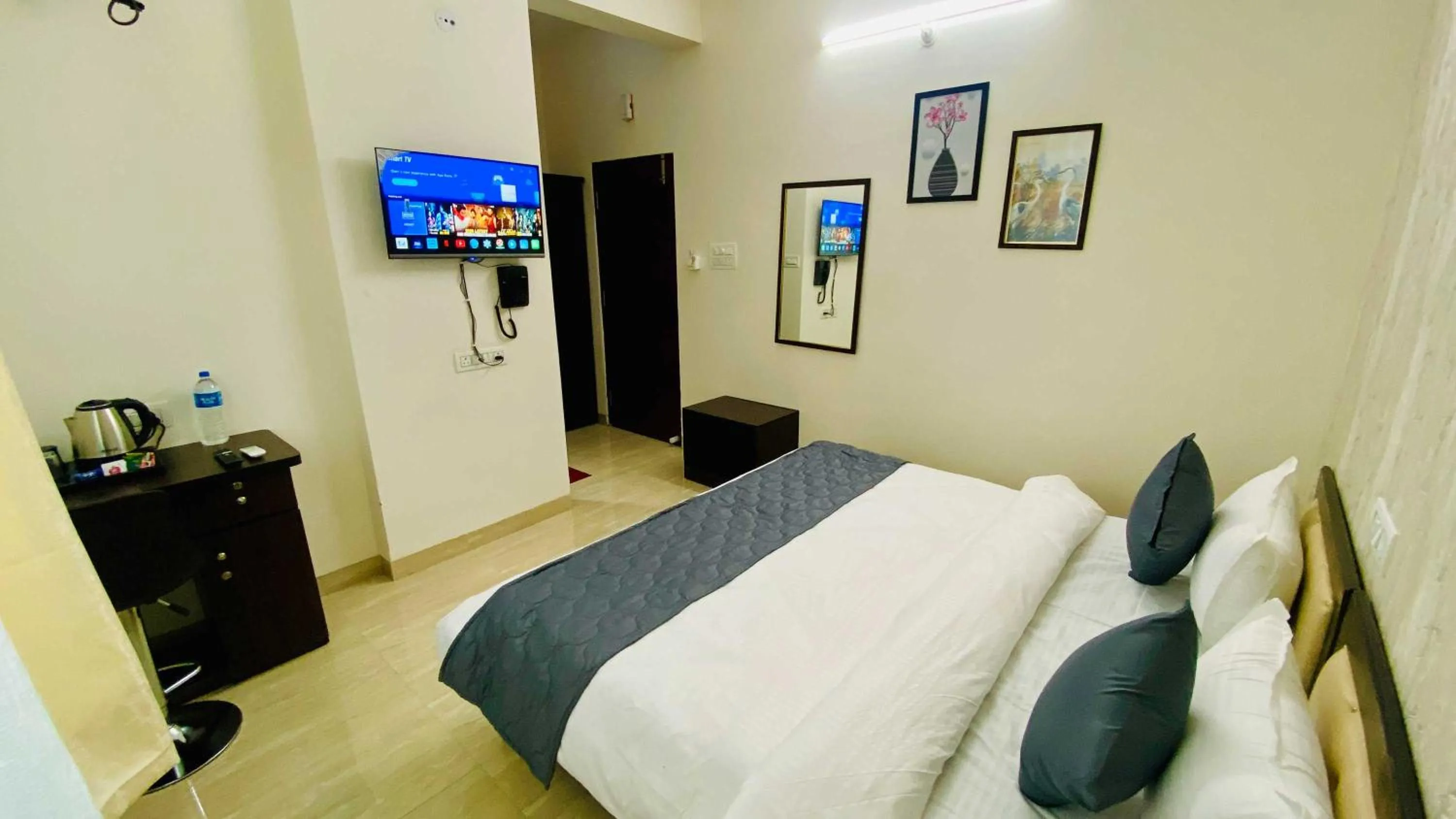 Bed in Hotel Regency