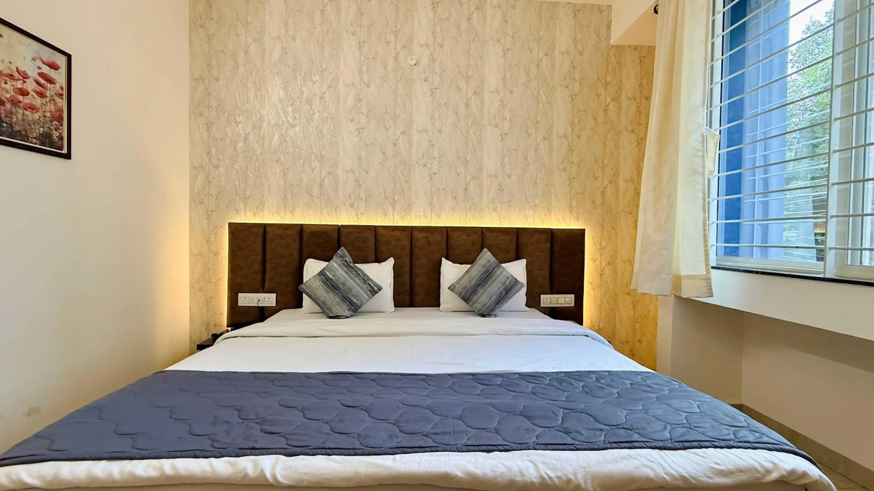 Bed in Hotel Regency