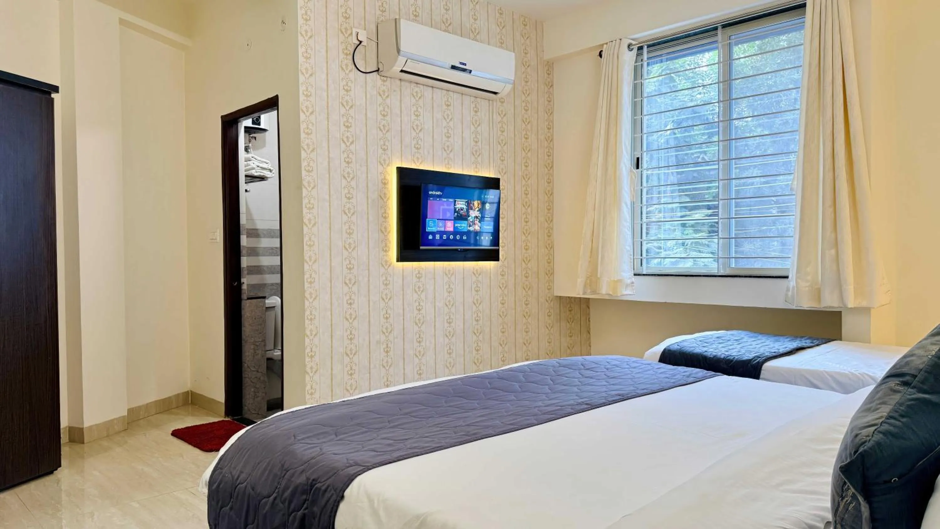 Bed in Hotel Regency