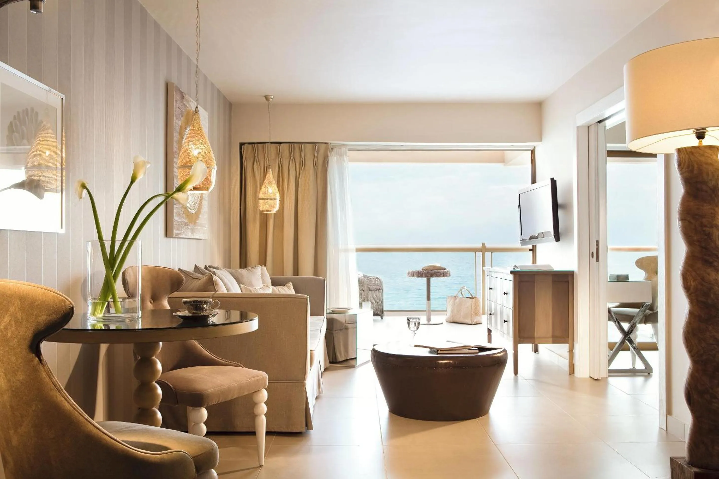 Photo of the whole room in Sani Beach