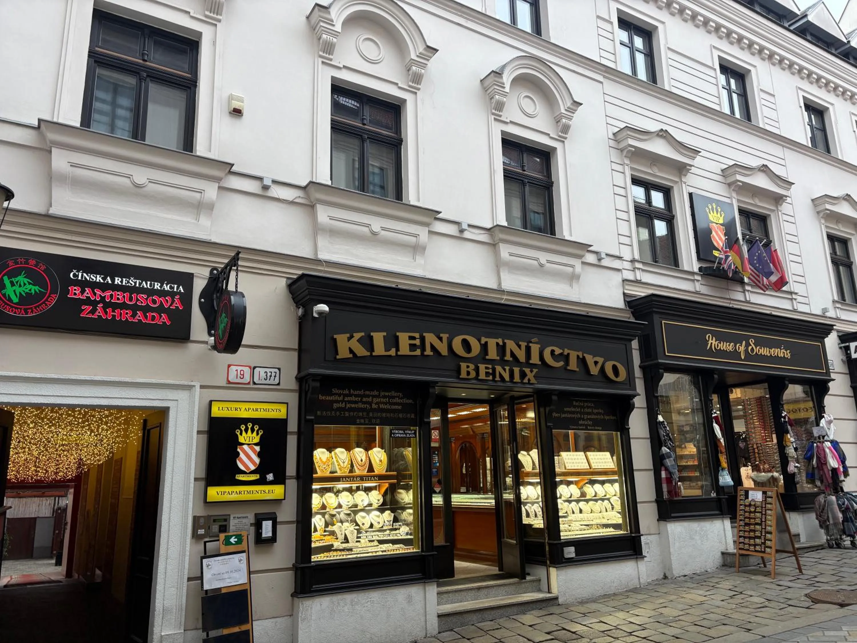 Property building in VIP Apartments