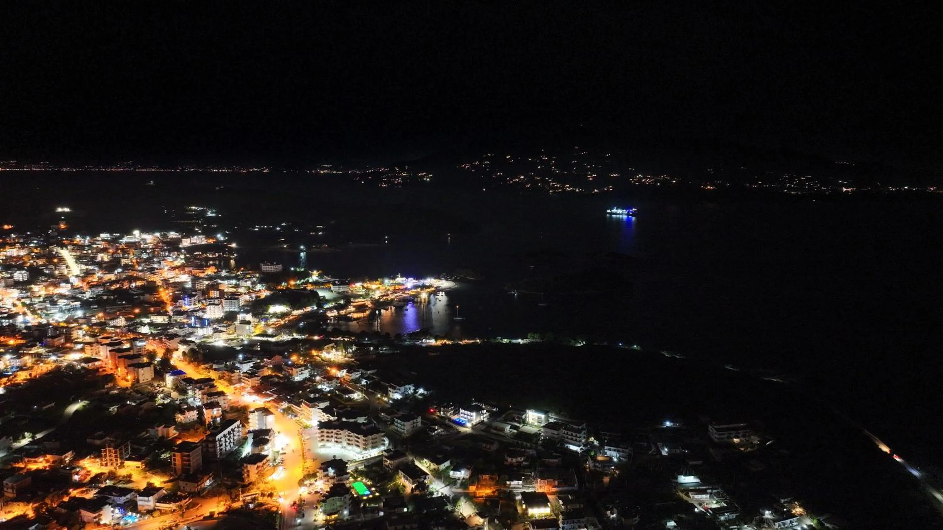 Night in Heksamil Hotel