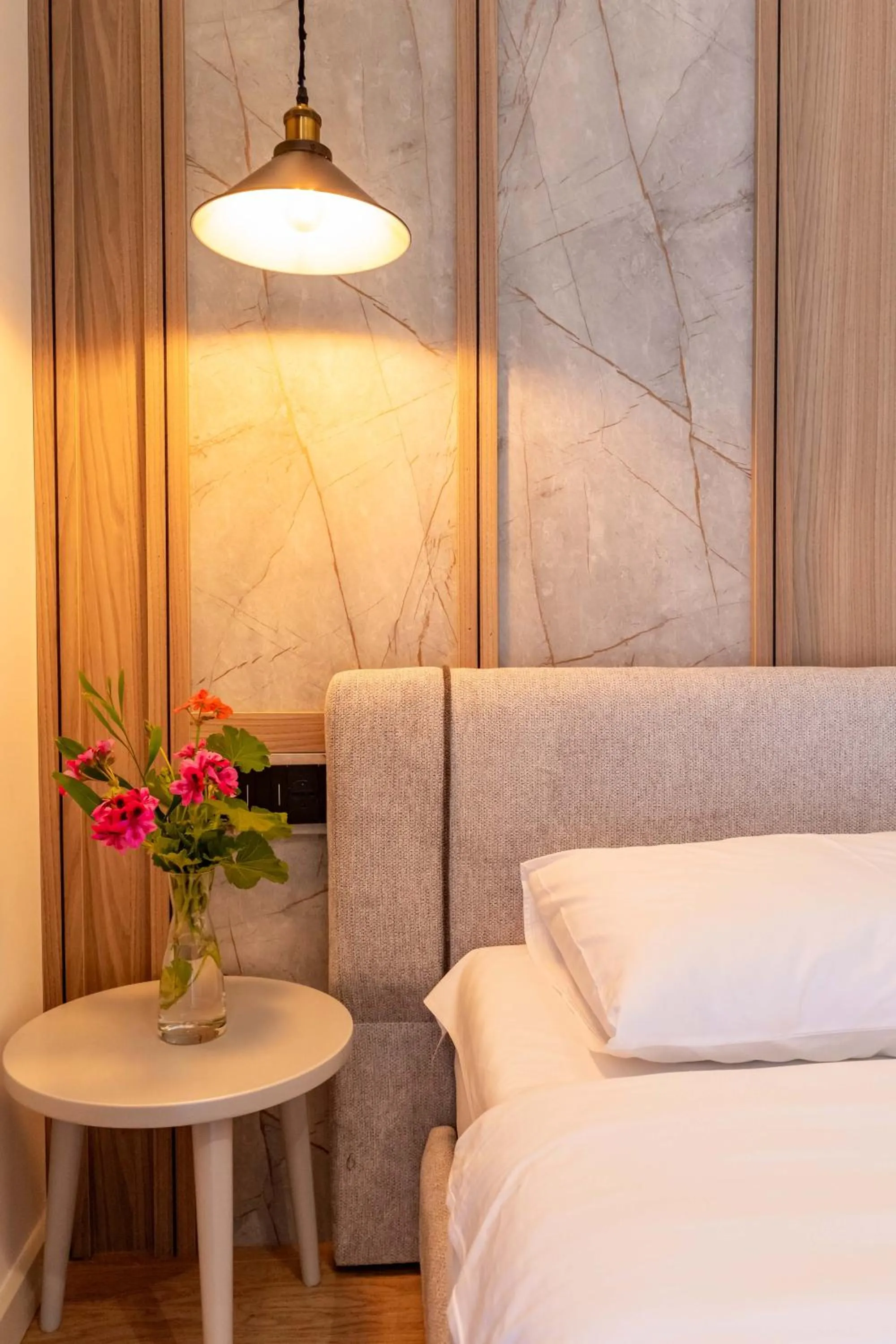 Bed in Heksamil Hotel