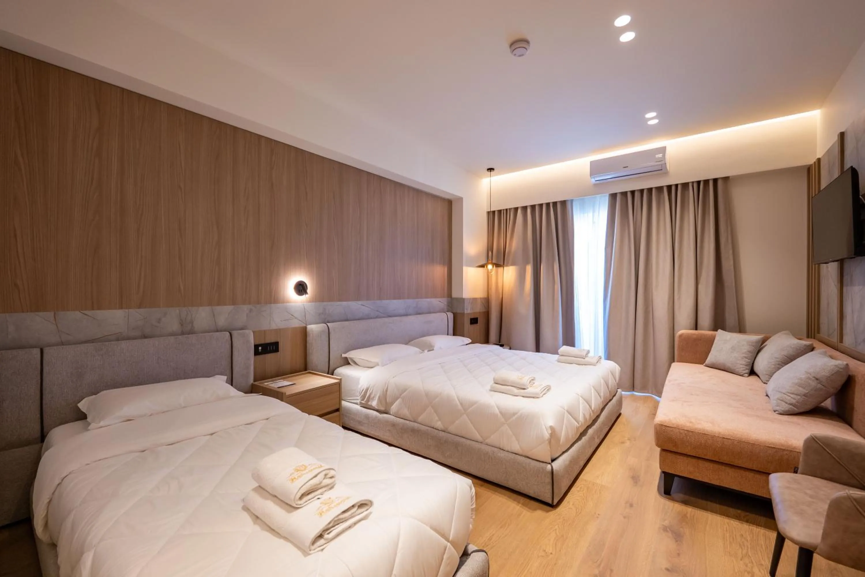 Bed in Heksamil Hotel