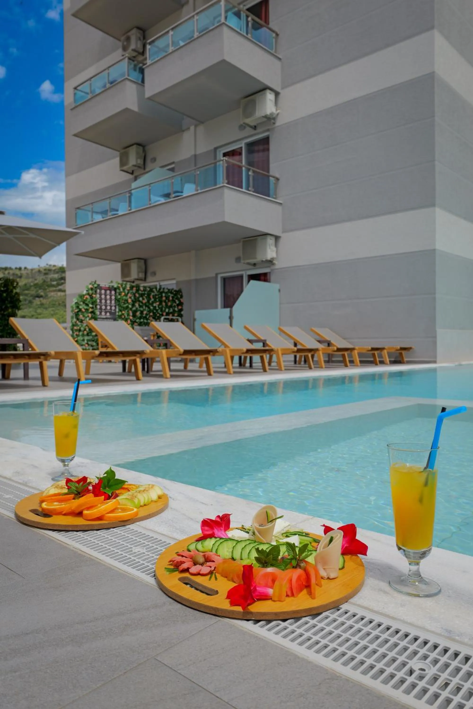 Day in Heksamil Hotel