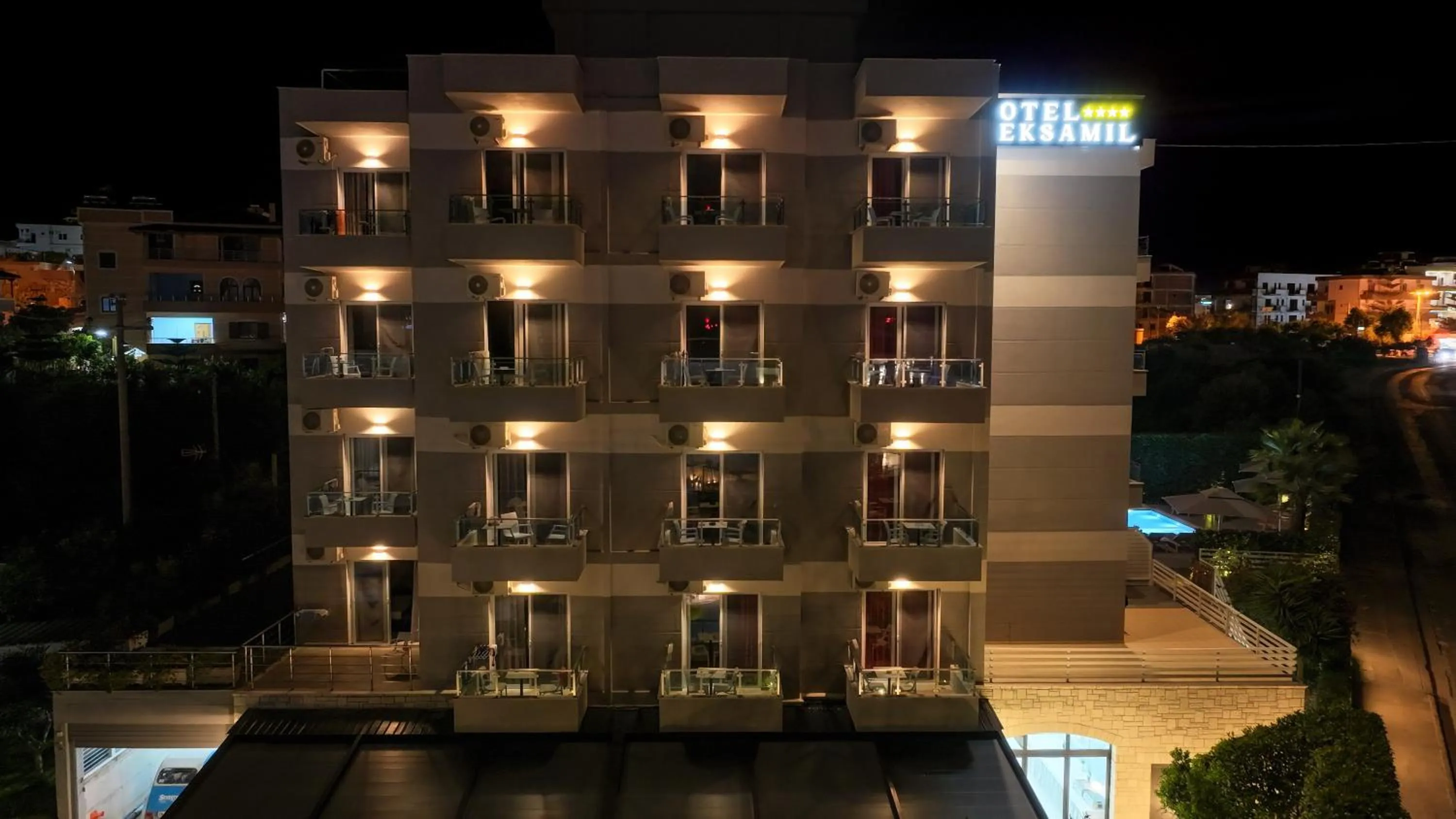 Property building in Heksamil Hotel