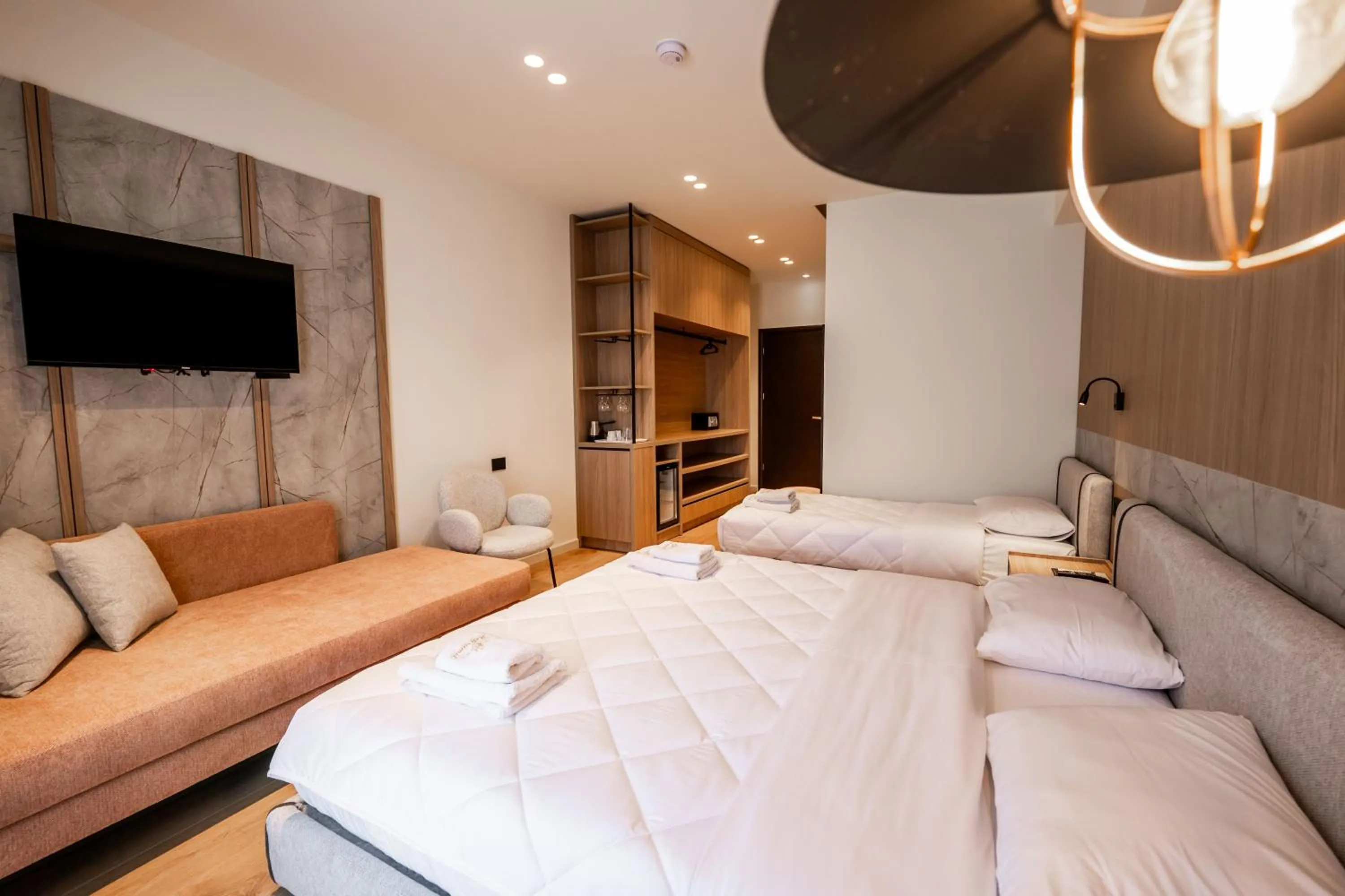 Bedroom, Bed in Heksamil Hotel