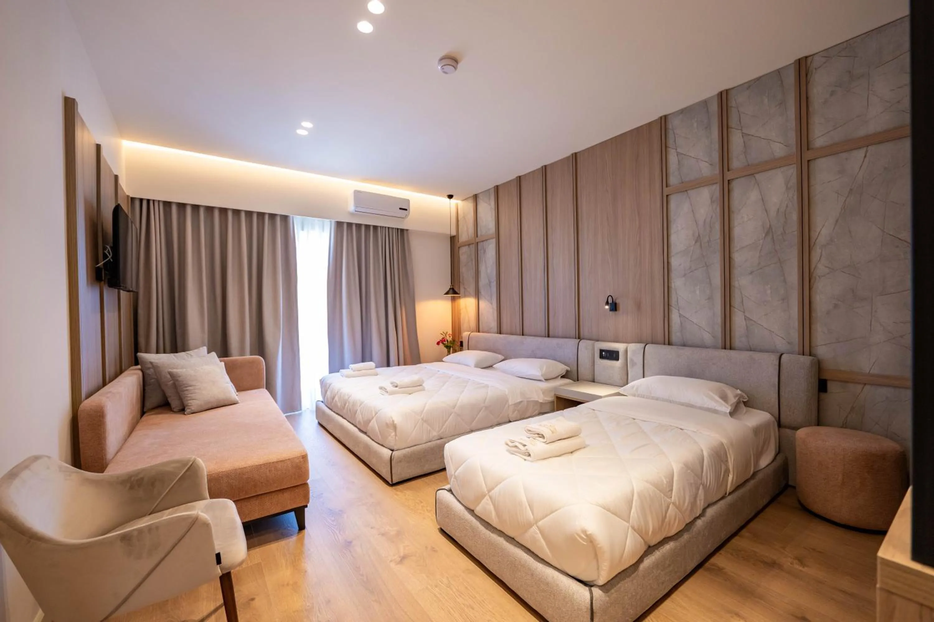 Bed in Heksamil Hotel