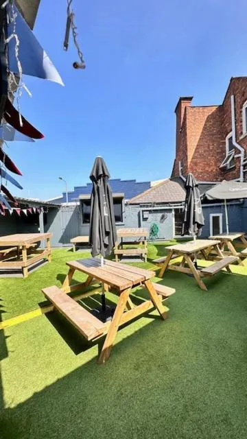 Shanahans B&B with Sports Bar