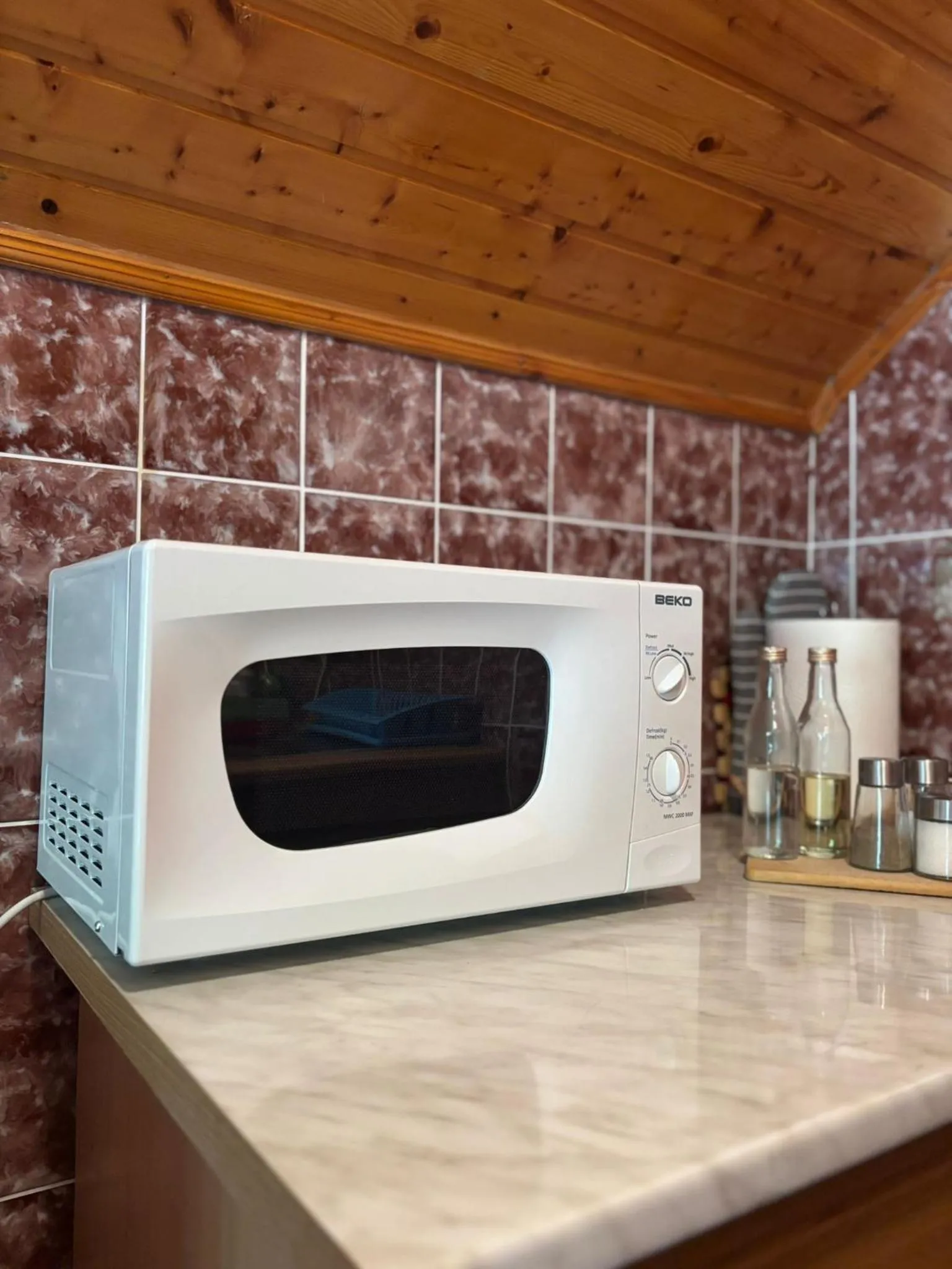 microwave in Apartment Jelena