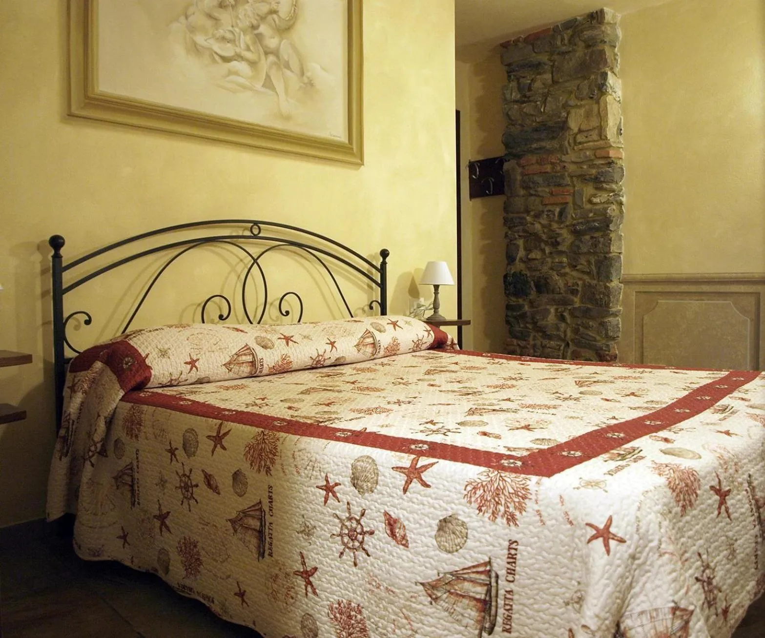 Bed in Pietre di Mare