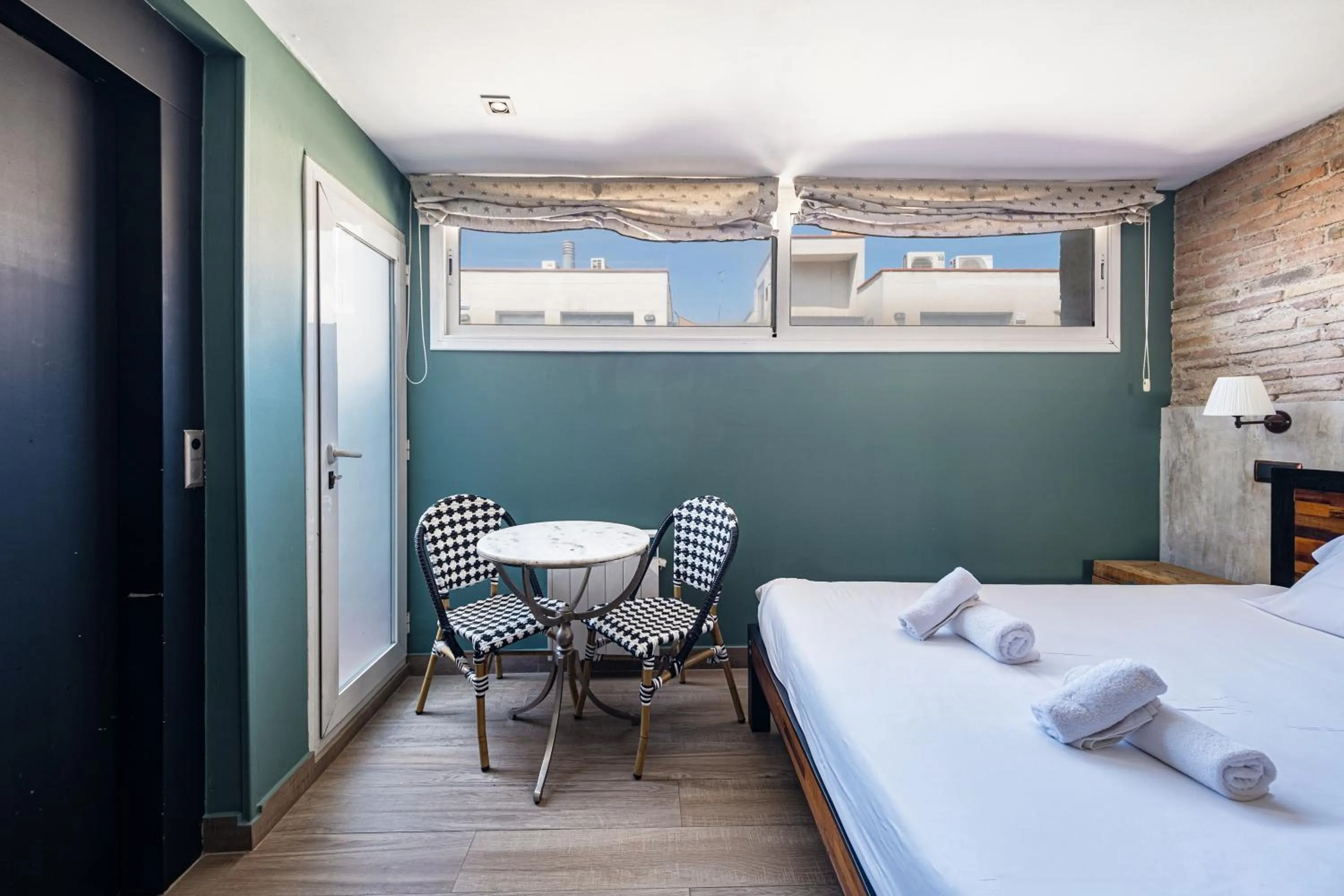 Photo of the whole room, Bed in AinB Born-Dames Apartments