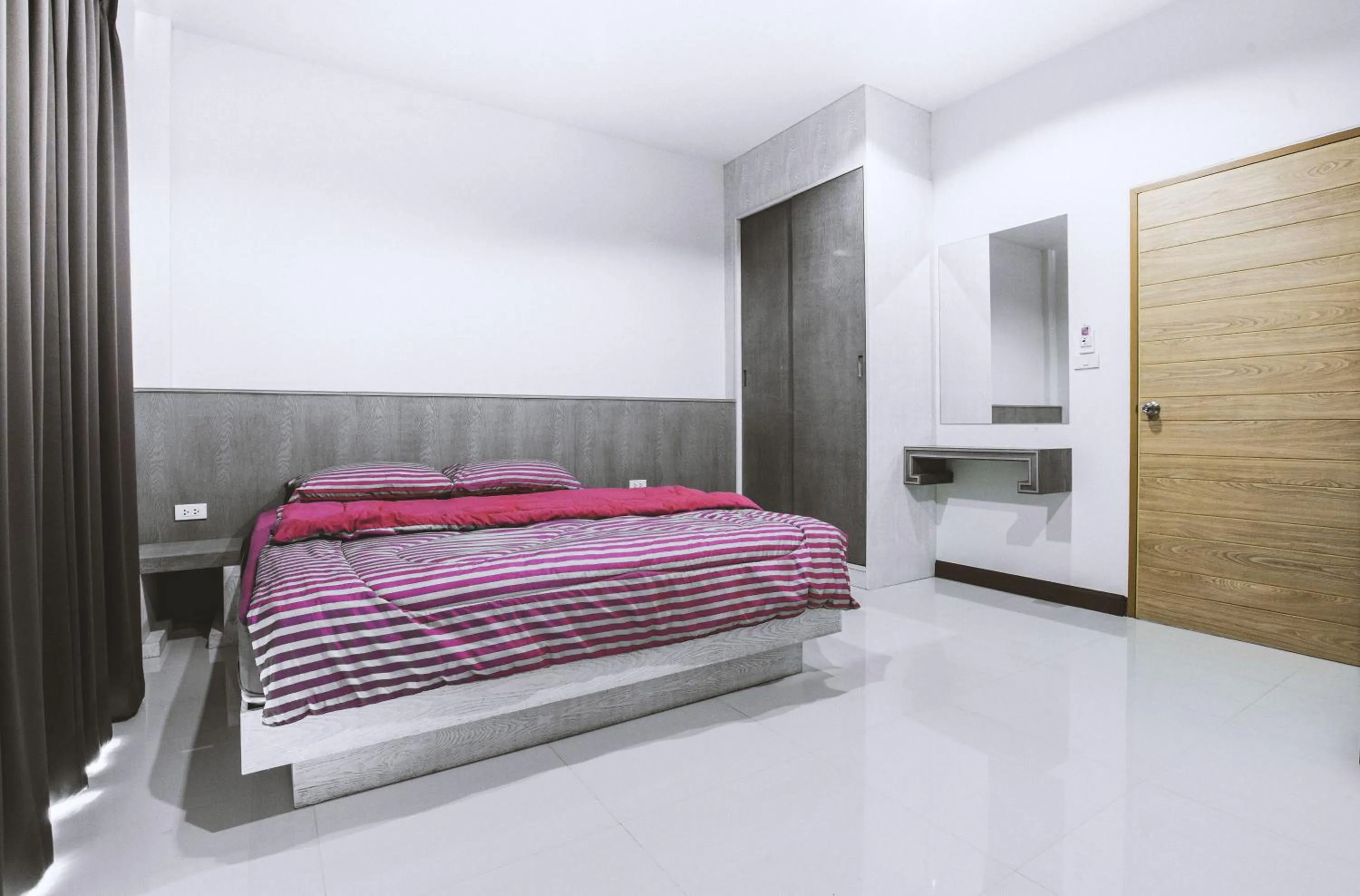 Bedroom, Bed in Ra Residence Phuket