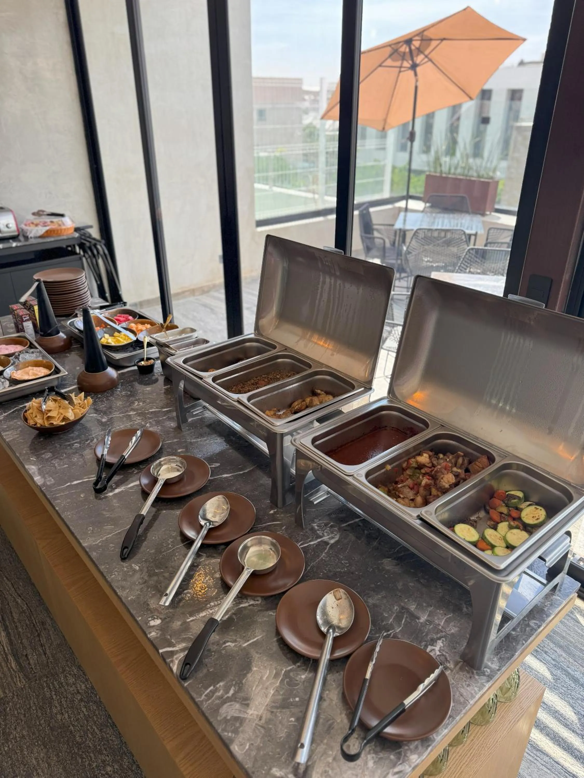 Breakfast in Hotel Aló Degollado