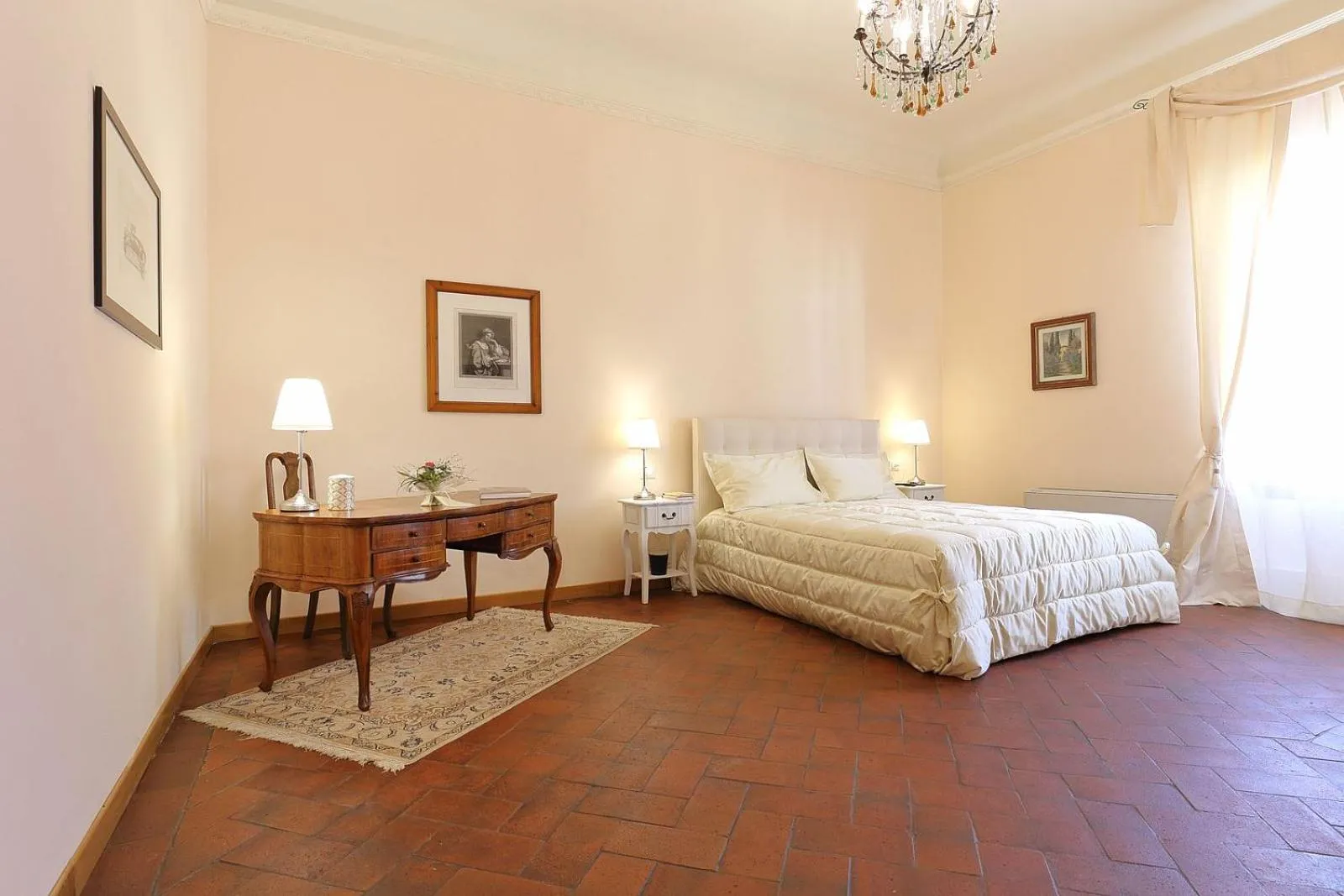 Photo of the whole room, Bed in Dimora Bandinelli