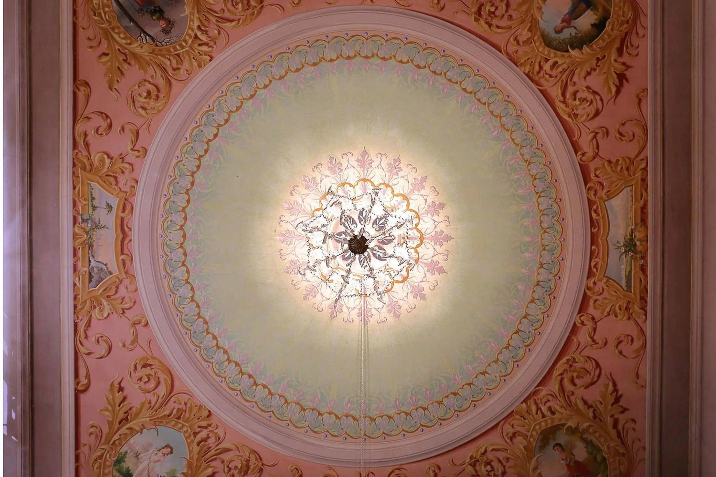 Decorative detail in Dimora Bandinelli