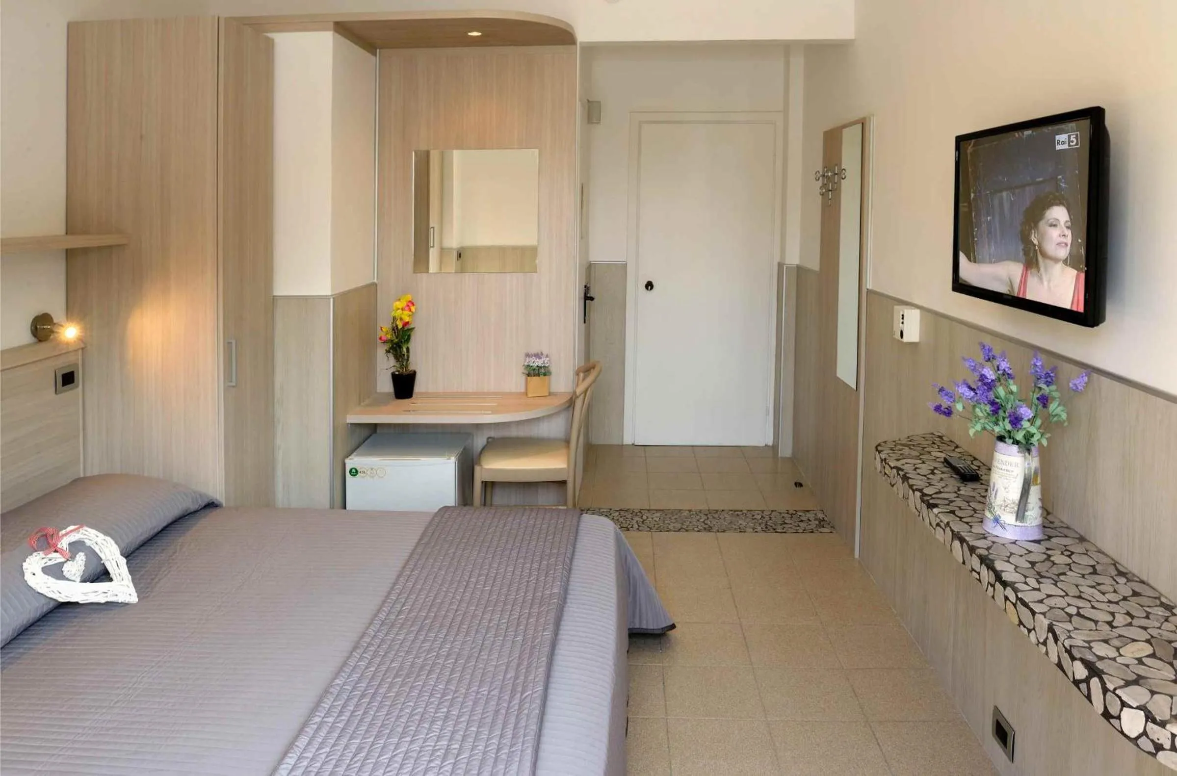 Bedroom, Bed in Hotel Puntabella