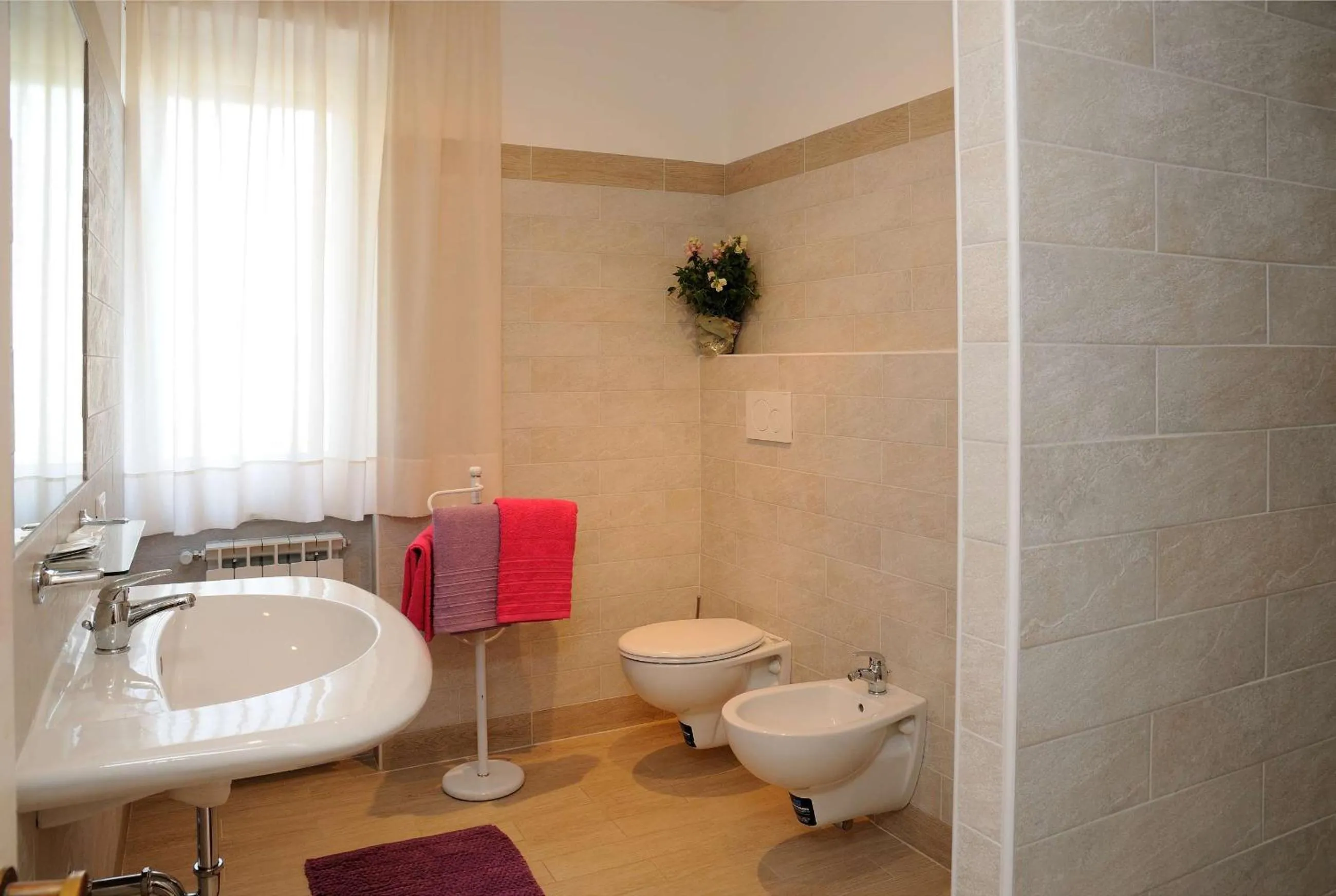 Bathroom in Hotel Puntabella