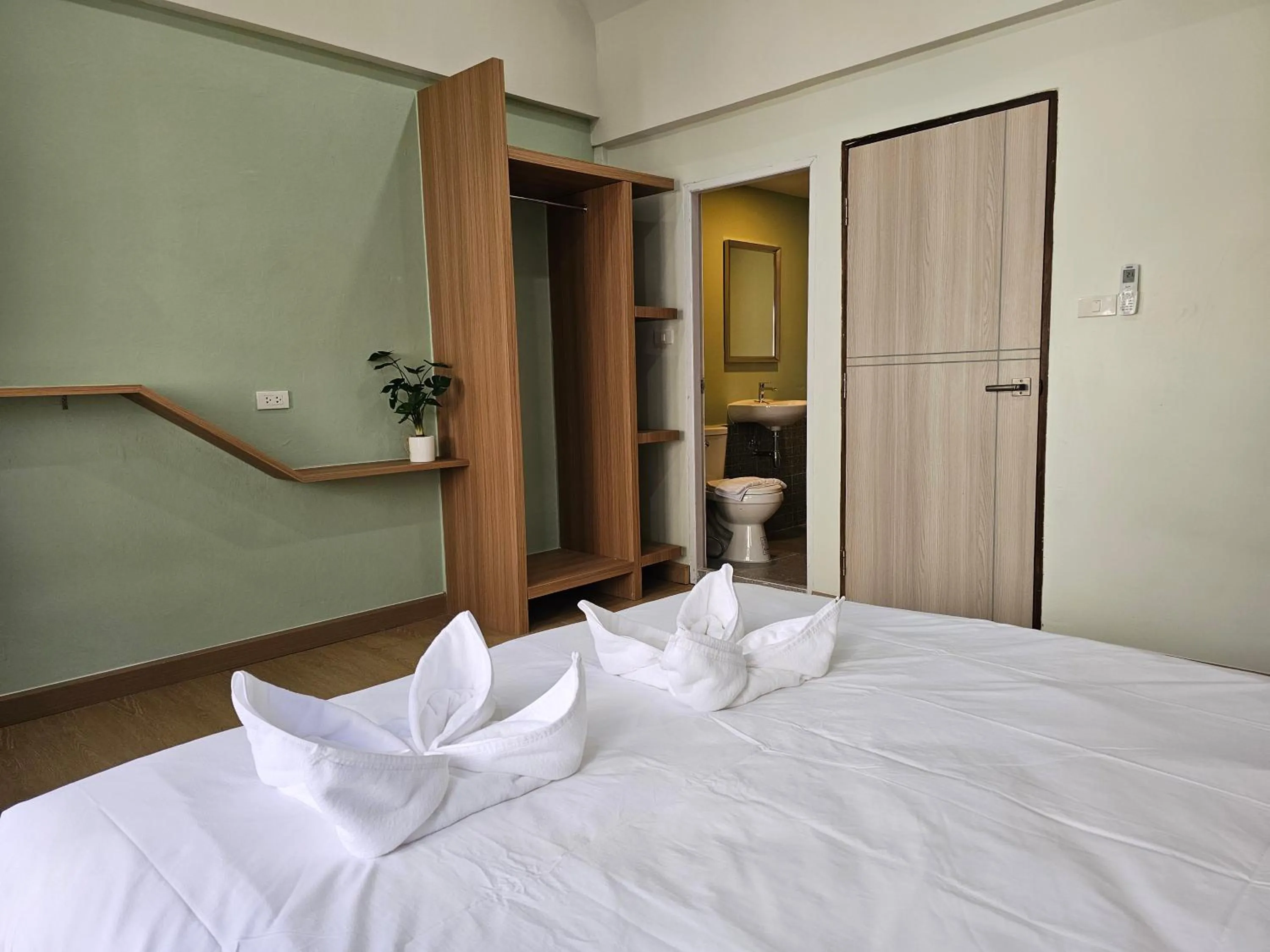 Bed in Lub Nai Hostel